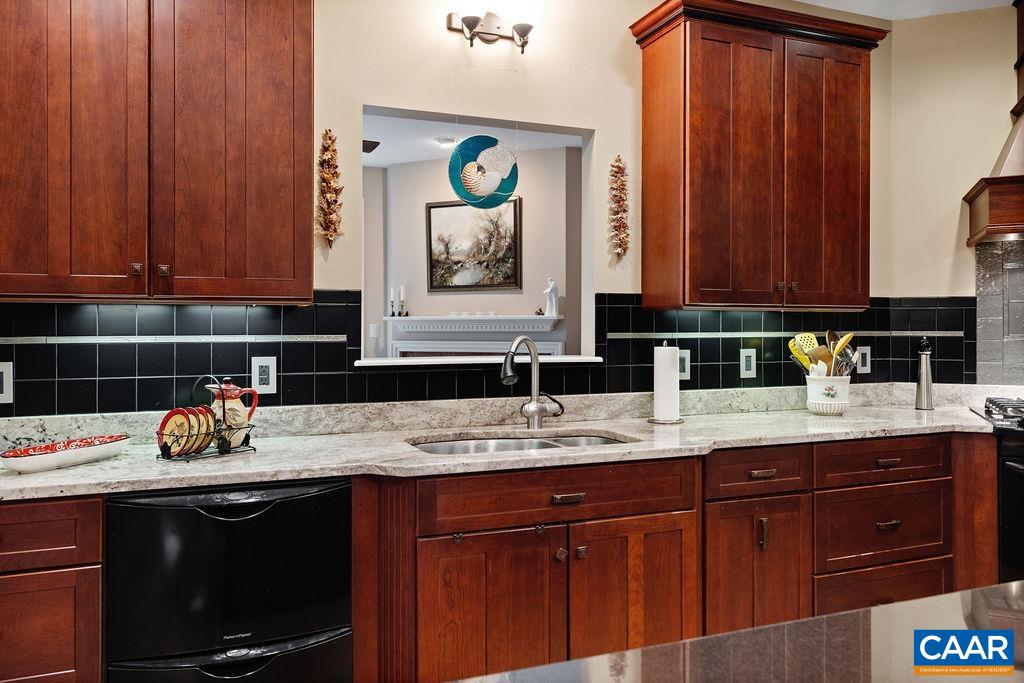 85 WATERS EDGE LN, NELLYSFORD, Virginia 22958, 5 Bedrooms Bedrooms, ,4 BathroomsBathrooms,Residential,85 WATERS EDGE LN,666662 MLS # 666662