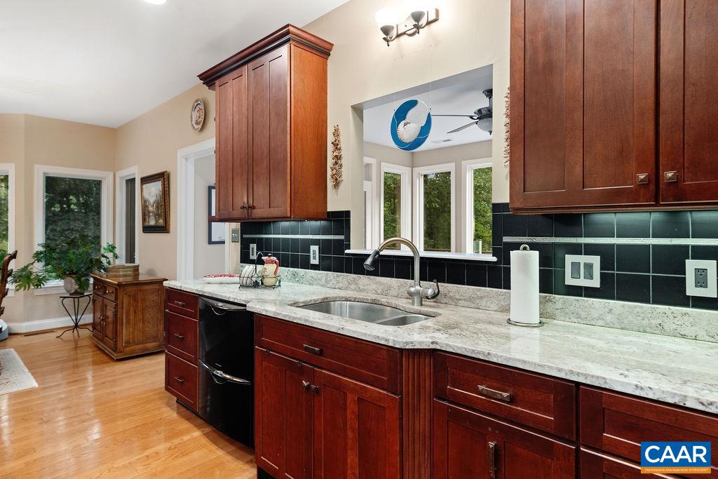 85 WATERS EDGE LN, NELLYSFORD, Virginia 22958, 5 Bedrooms Bedrooms, ,4 BathroomsBathrooms,Residential,85 WATERS EDGE LN,666662 MLS # 666662