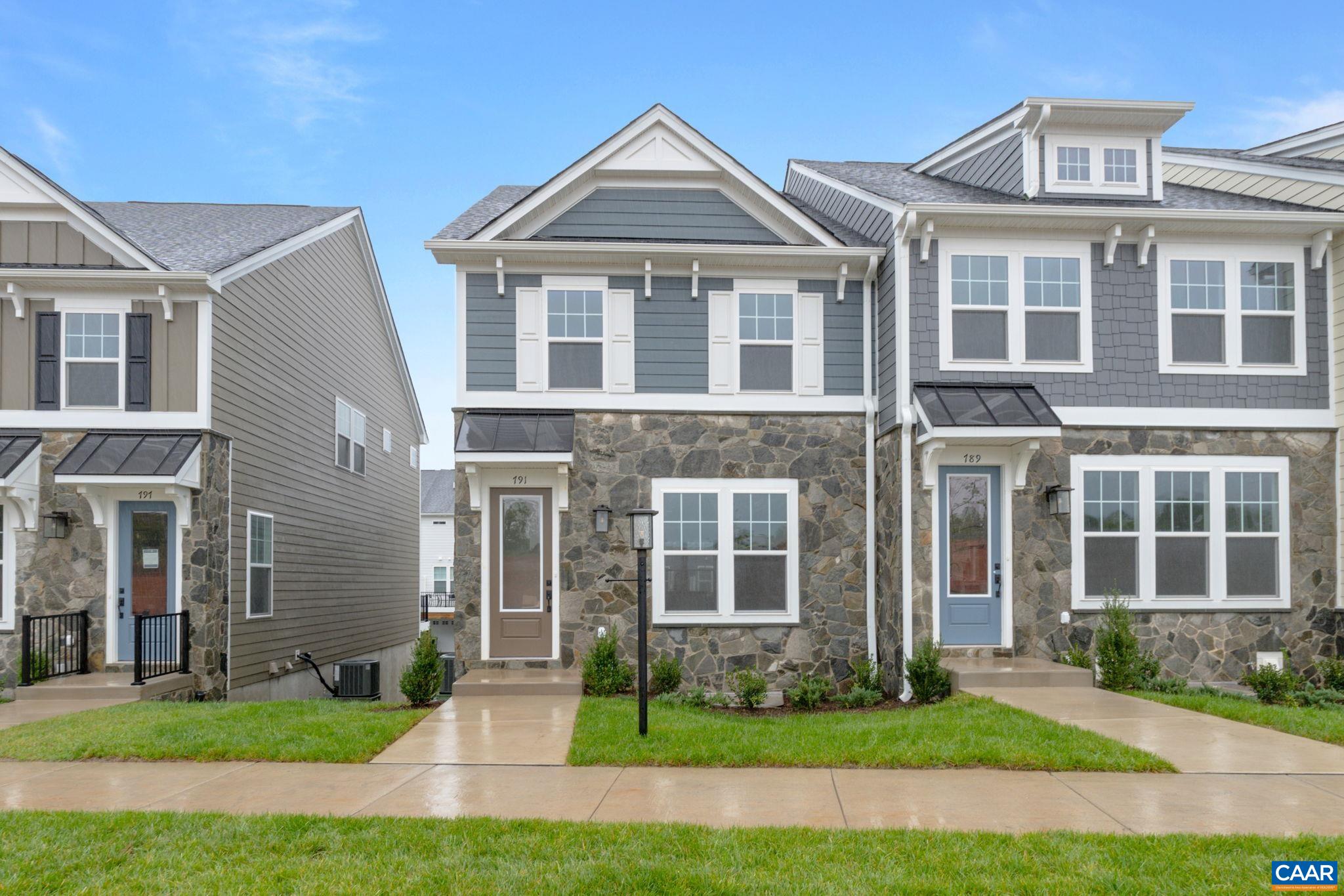 27 WOODBURN RD, CHARLOTTESVILLE, Virginia 22901, 3 Bedrooms Bedrooms, ,2 BathroomsBathrooms,Residential,The Dogwood - Elevation A - End Unit,27 WOODBURN RD,666782 MLS # 666782