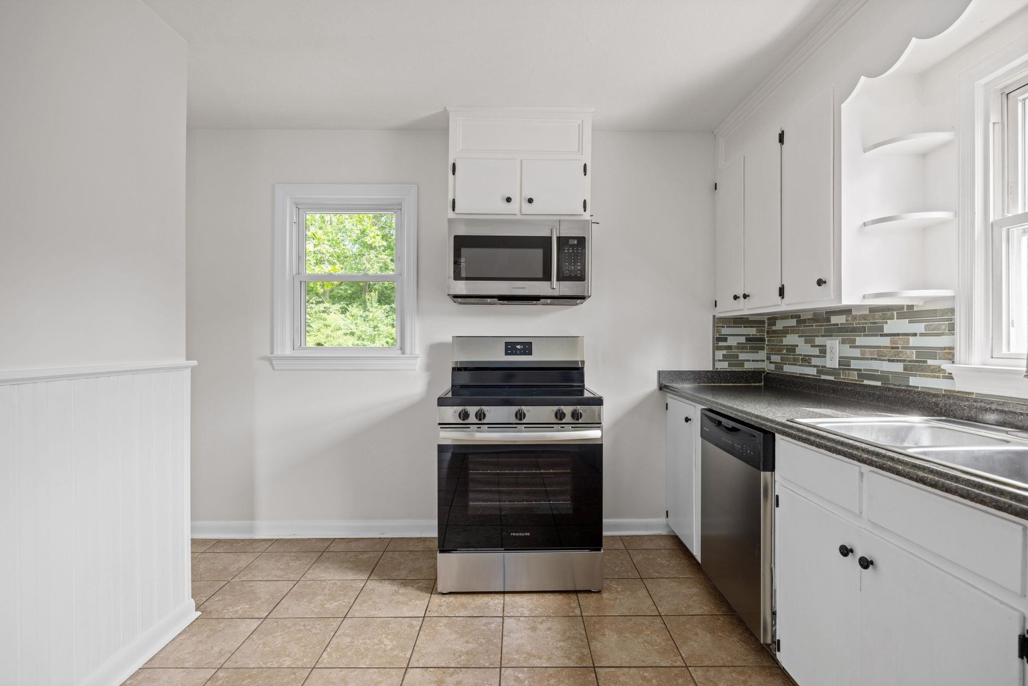 111 CHURCH ST, BROADWAY, Virginia 22815, 2 Bedrooms Bedrooms, ,1 BathroomBathrooms,Residential,111 CHURCH ST,666786 MLS # 666786