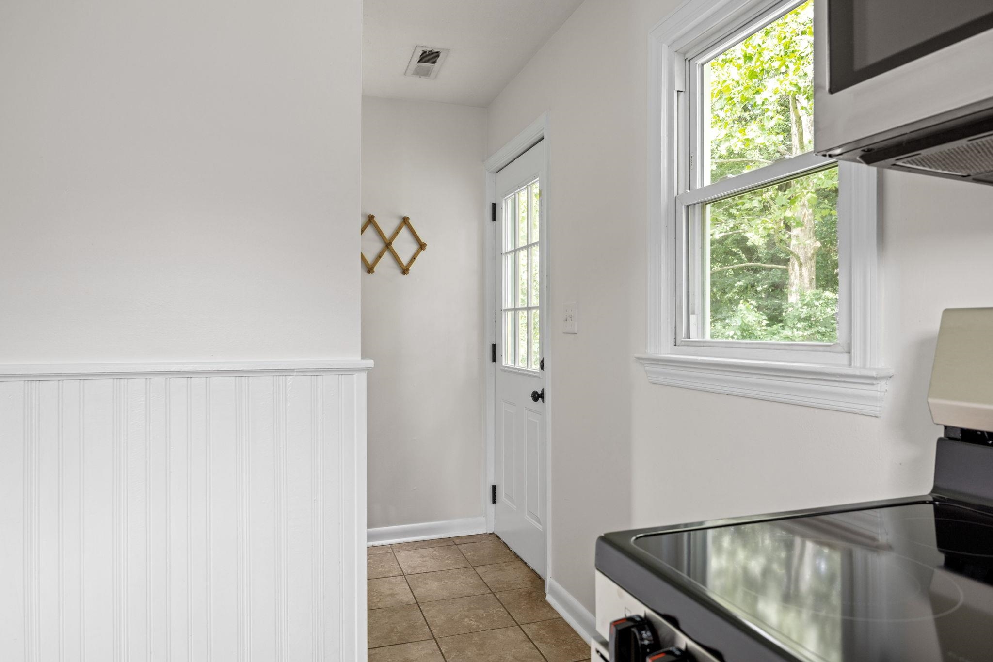 111 CHURCH ST, BROADWAY, Virginia 22815, 2 Bedrooms Bedrooms, ,1 BathroomBathrooms,Residential,111 CHURCH ST,666786 MLS # 666786