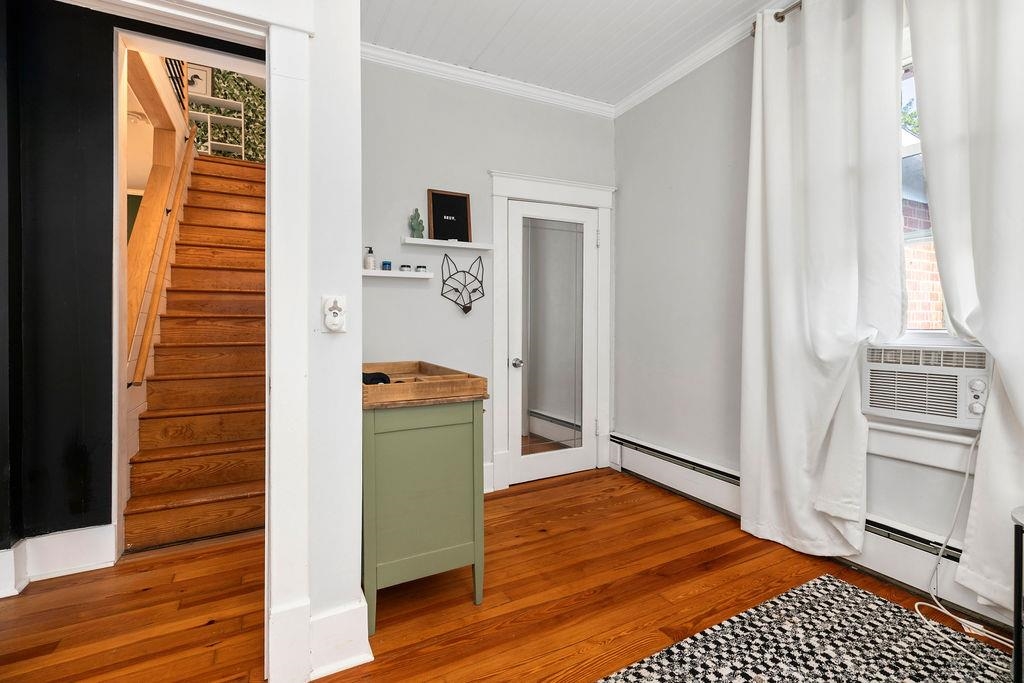 809 PARKVIEW AVE, STAUNTON, Virginia 24401, 3 Bedrooms Bedrooms, ,2 BathroomsBathrooms,Residential,809 PARKVIEW AVE,666790 MLS # 666790