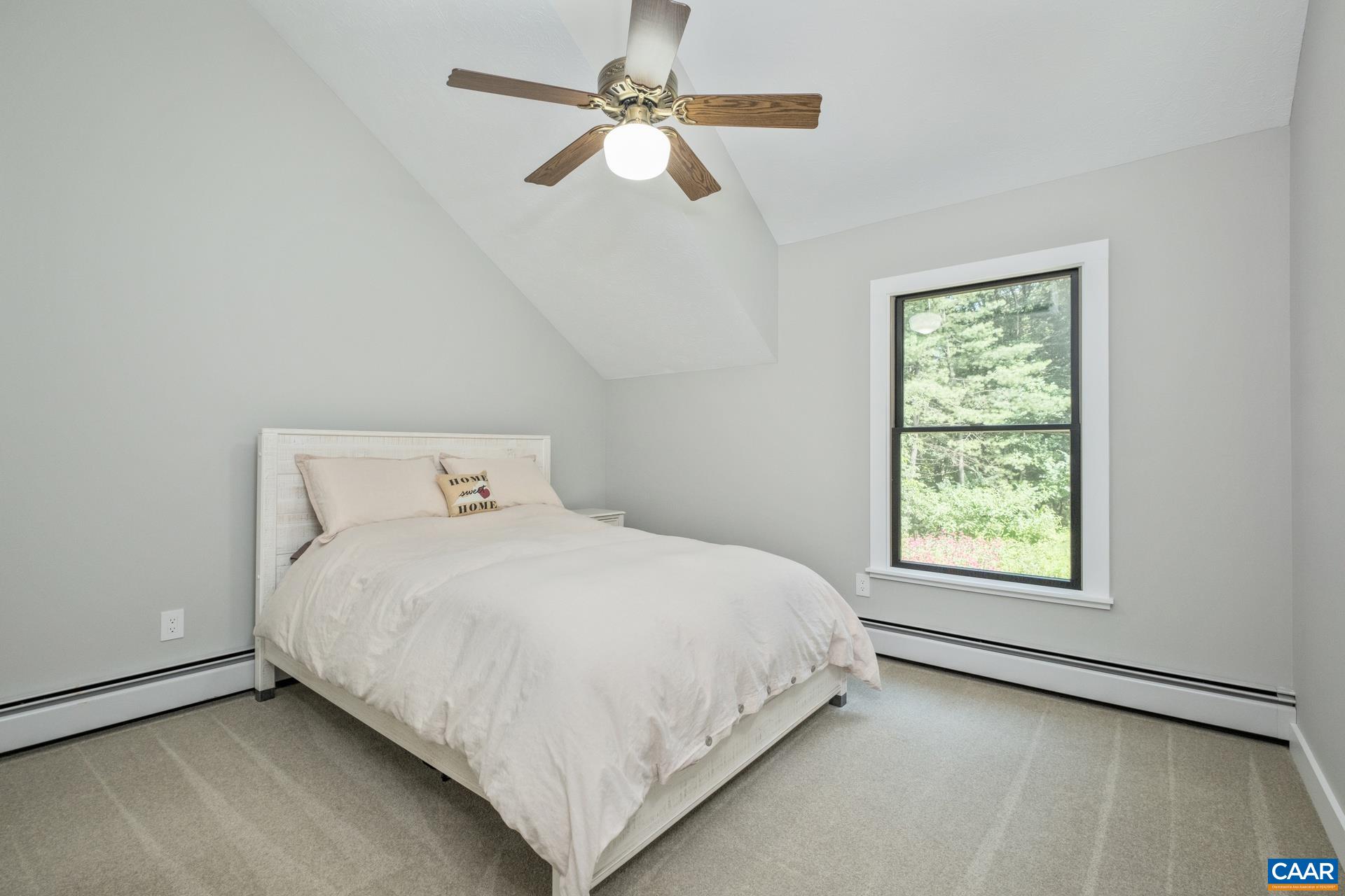163 NEWPORT RD, SPOTTSWOOD, Virginia 24476, 2 Bedrooms Bedrooms, ,2 BathroomsBathrooms,Residential,163 NEWPORT RD,666797 MLS # 666797