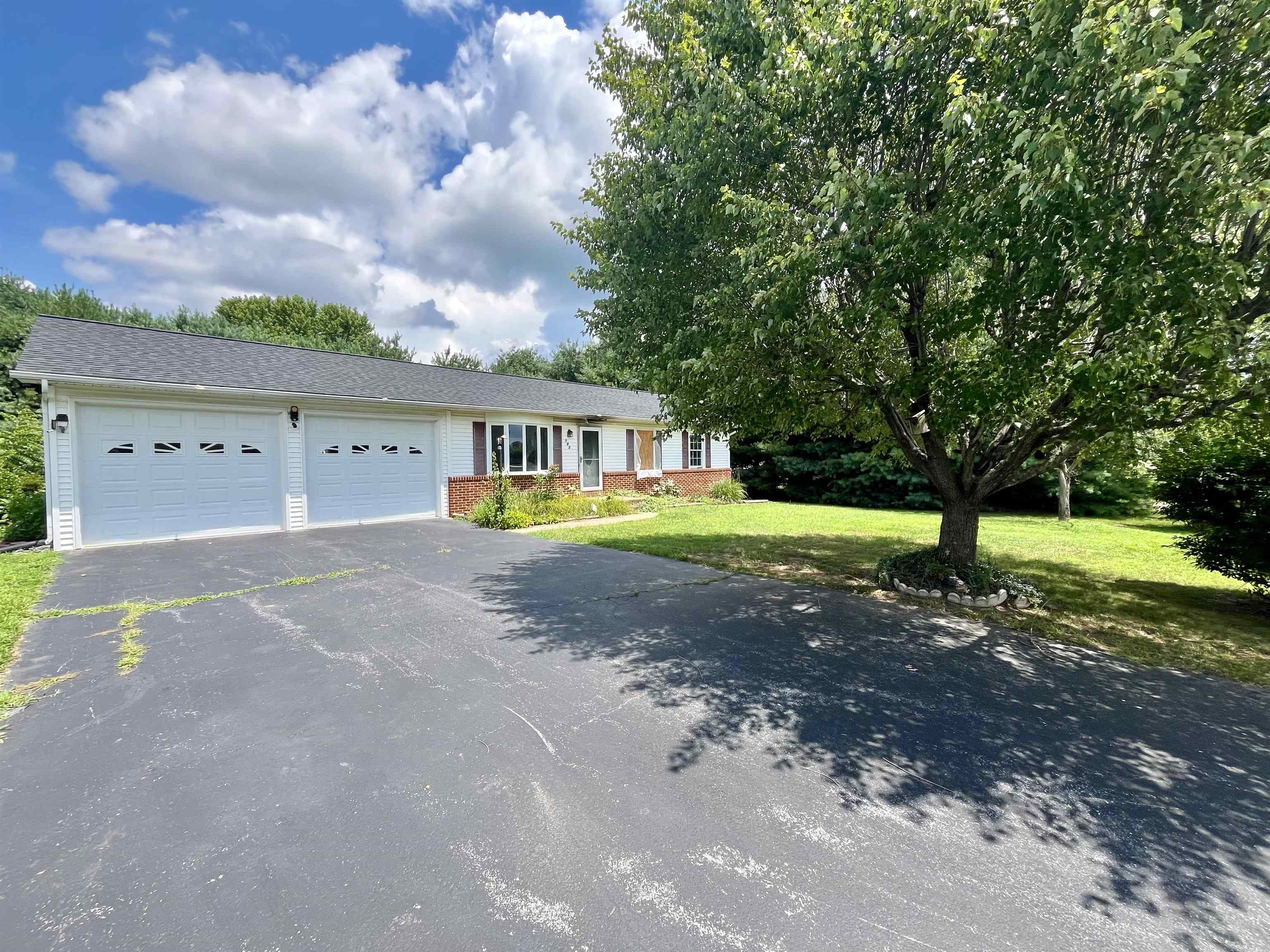 502 17TH ST, GROTTOES, Virginia 24441, 3 Bedrooms Bedrooms, ,1 BathroomBathrooms,Residential,502 17TH ST,666799 MLS # 666799