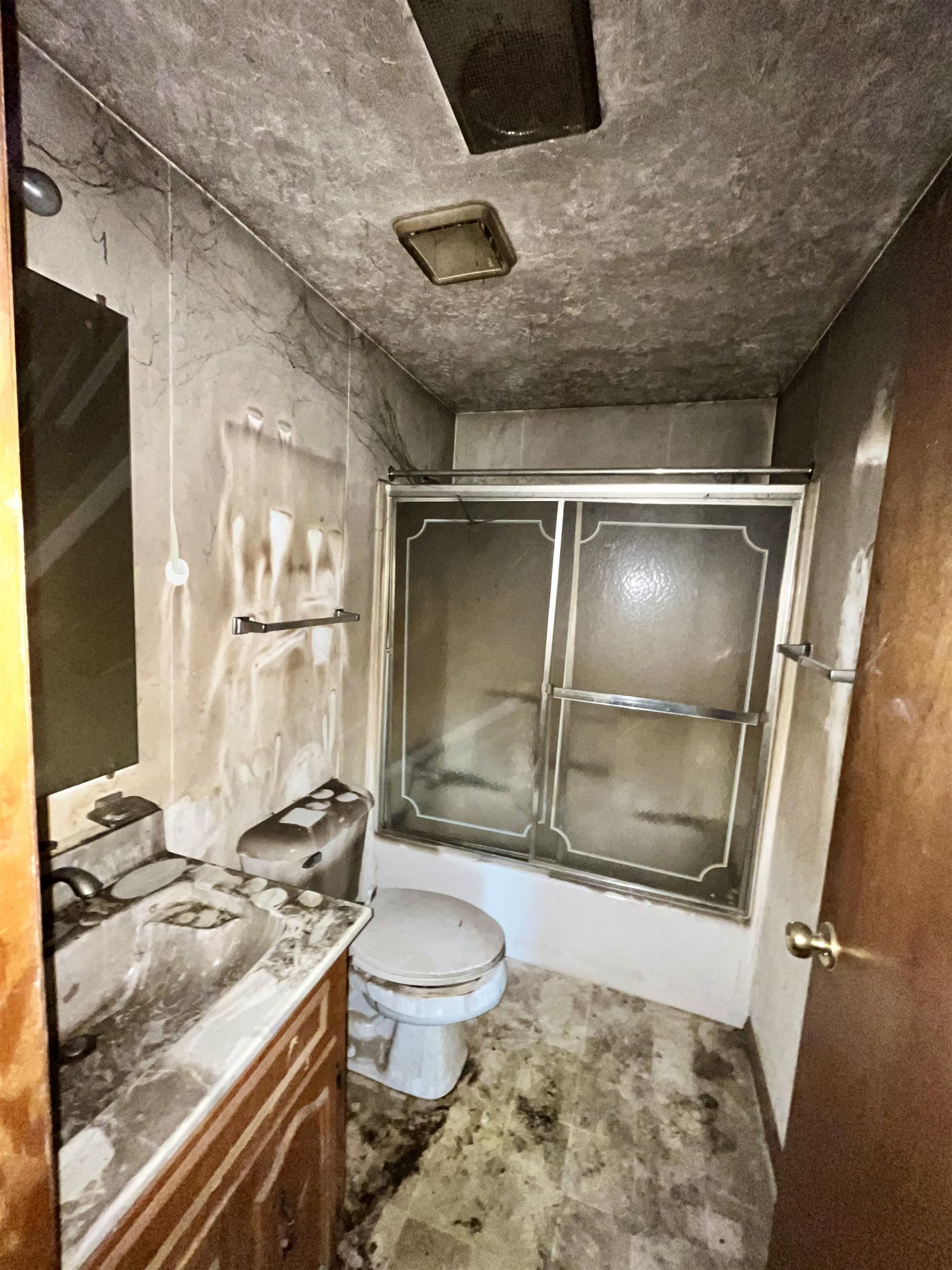 502 17TH ST, GROTTOES, Virginia 24441, 3 Bedrooms Bedrooms, ,1 BathroomBathrooms,Residential,502 17TH ST,666799 MLS # 666799