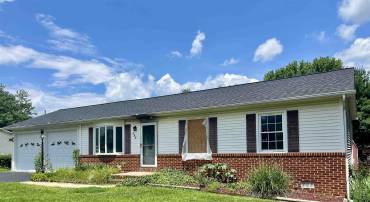 502 17TH ST, GROTTOES, Virginia 24441, 3 Bedrooms Bedrooms, ,1 BathroomBathrooms,Residential,502 17TH ST,666799 MLS # 666799