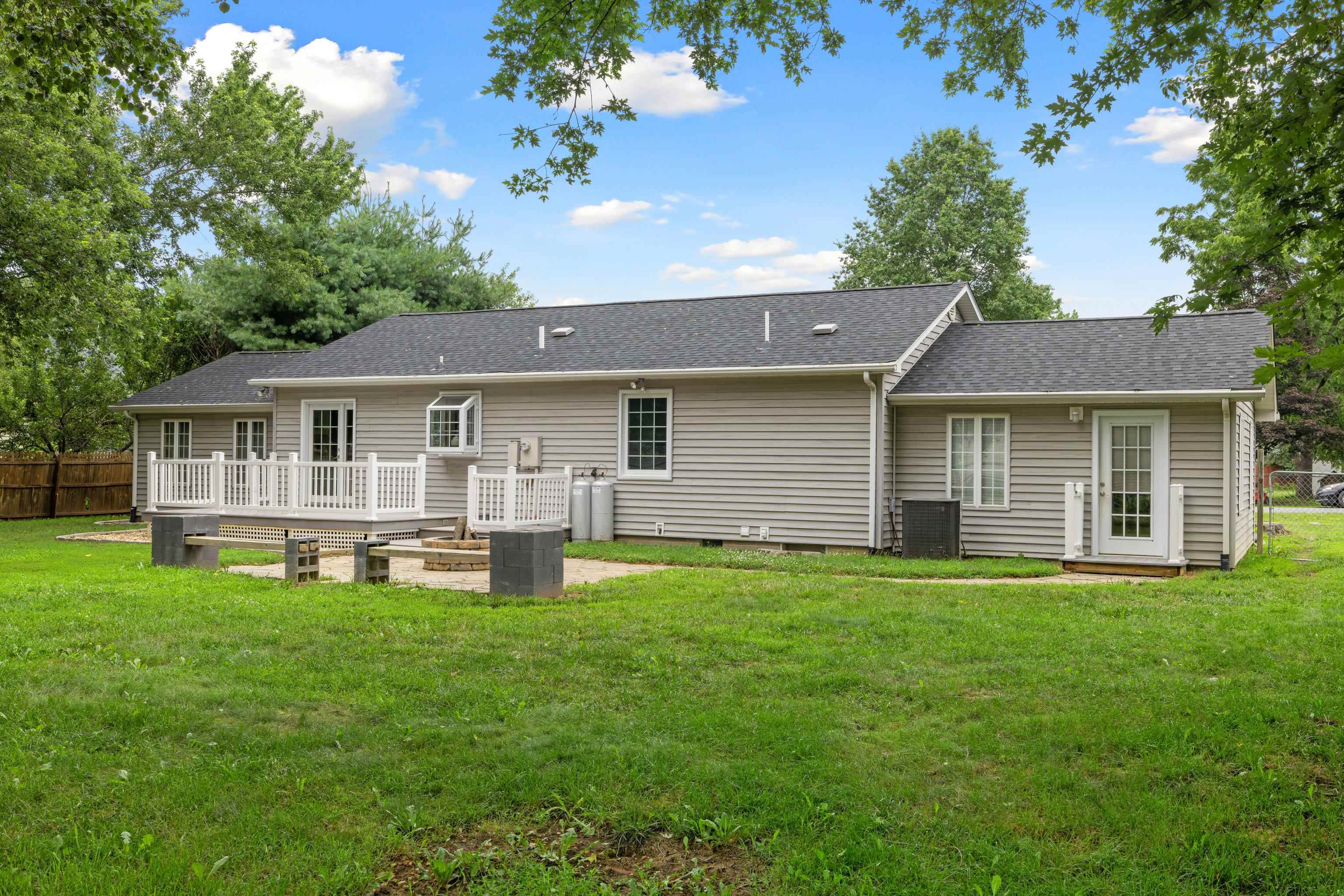 603 13TH ST, GROTTOES, Virginia 24441, 3 Bedrooms Bedrooms, ,2 BathroomsBathrooms,Residential,603 13TH ST,666801 MLS # 666801