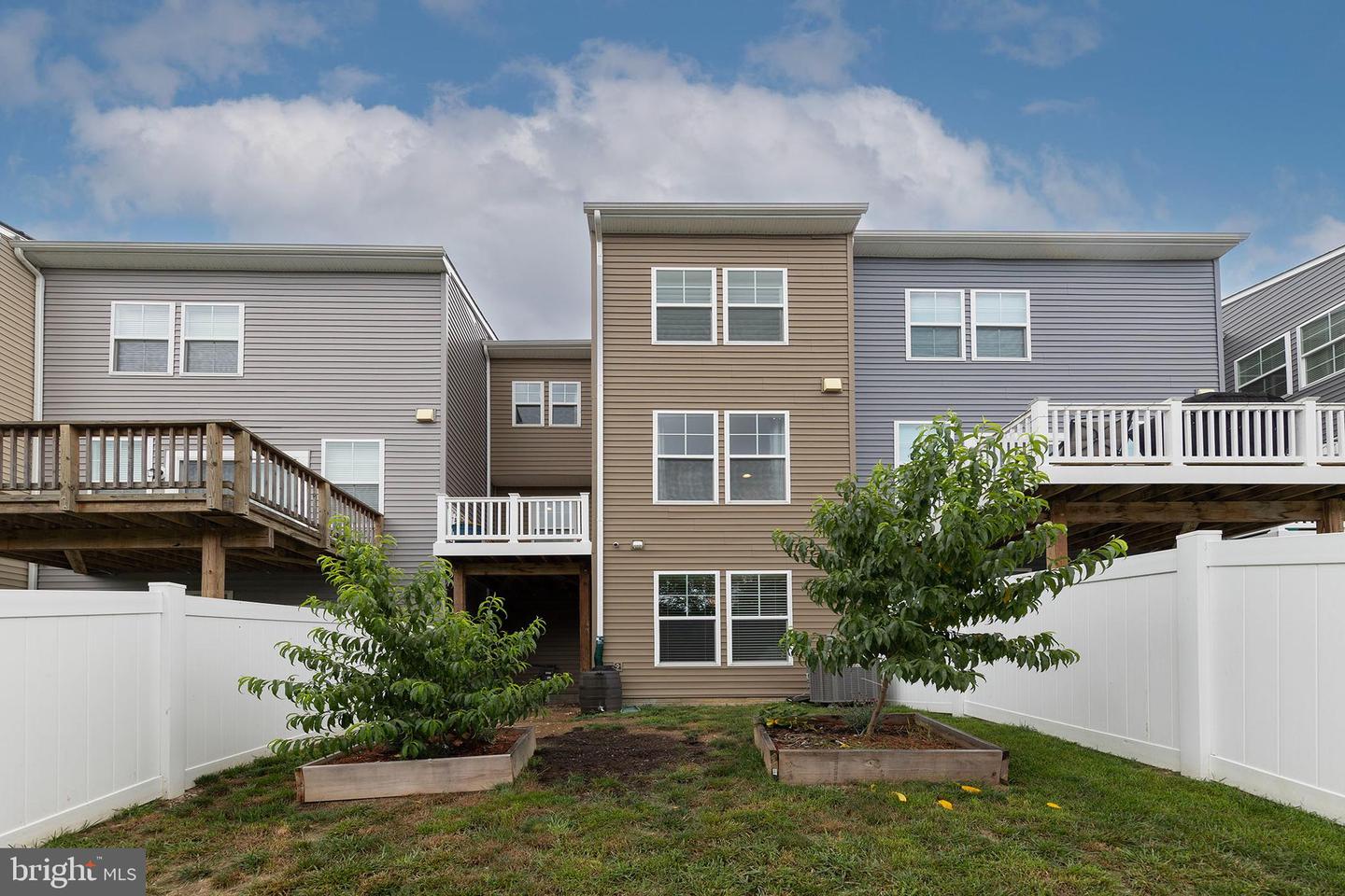104 METCALF TERRACE, WINCHESTER, Virginia 22602, 3 Bedrooms Bedrooms, 13 Rooms Rooms,3 BathroomsBathrooms,Residential,For sale,104 METCALF TERRACE,VAFV2034604 MLS # VAFV2034604