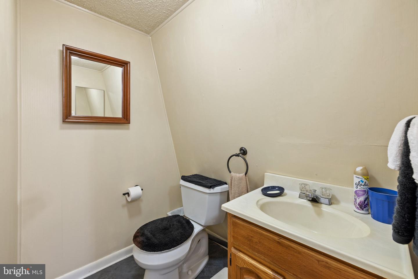 102 DUWAMISH TRL, WINCHESTER, Virginia 22602, 2 Bedrooms Bedrooms, ,2 BathroomsBathrooms,Residential,For sale,102 DUWAMISH TRL,VAFV2034634 MLS # VAFV2034634