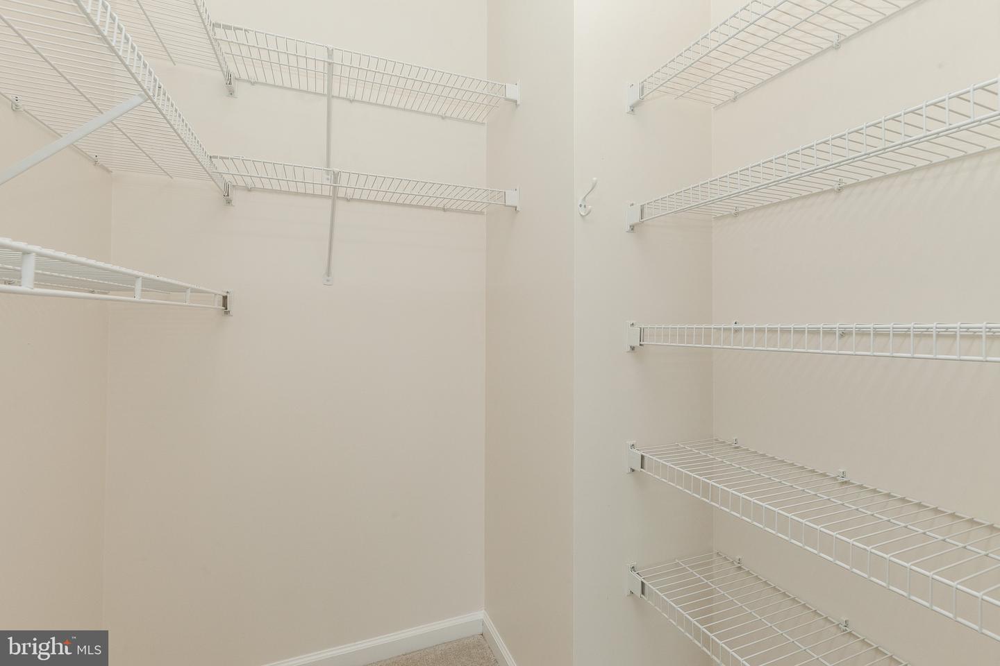 2204 WESTCOURT LN #201, HERNDON, Virginia 20170, 1 Bedroom Bedrooms, ,1 BathroomBathrooms,Residential,For sale,2204 WESTCOURT LN #201,VAFX2245930 MLS # VAFX2245930