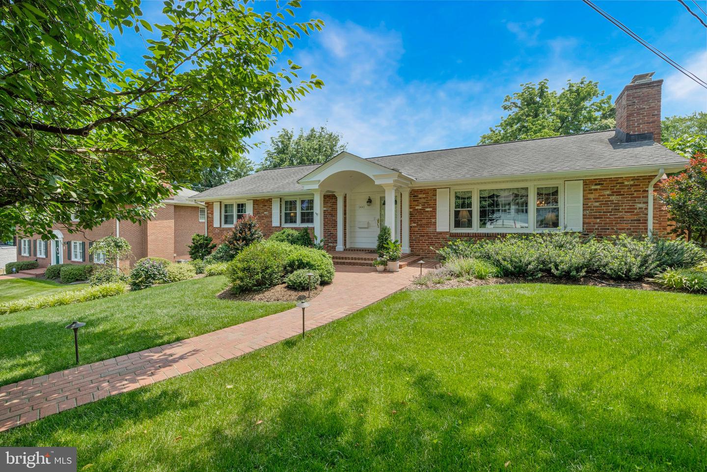 1441 COLLEEN LN, MCLEAN, Virginia 22101, 4 Bedrooms Bedrooms, ,3 BathroomsBathrooms,Residential,For sale,1441 COLLEEN LN,VAFX2246206 MLS # VAFX2246206