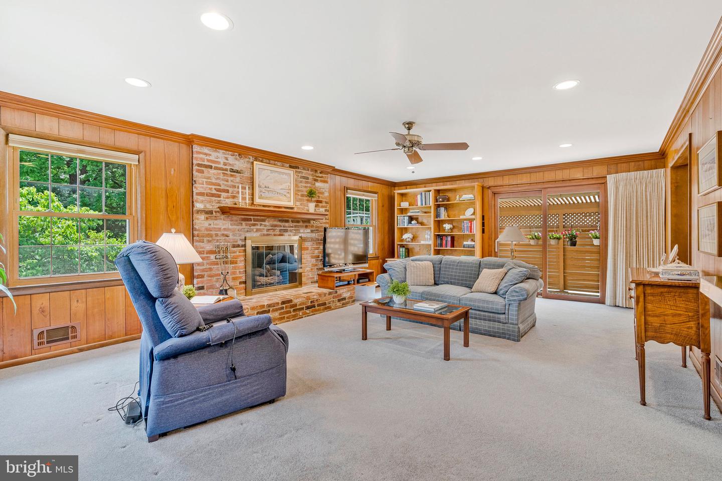 1441 COLLEEN LN, MCLEAN, Virginia 22101, 4 Bedrooms Bedrooms, ,3 BathroomsBathrooms,Residential,For sale,1441 COLLEEN LN,VAFX2246206 MLS # VAFX2246206