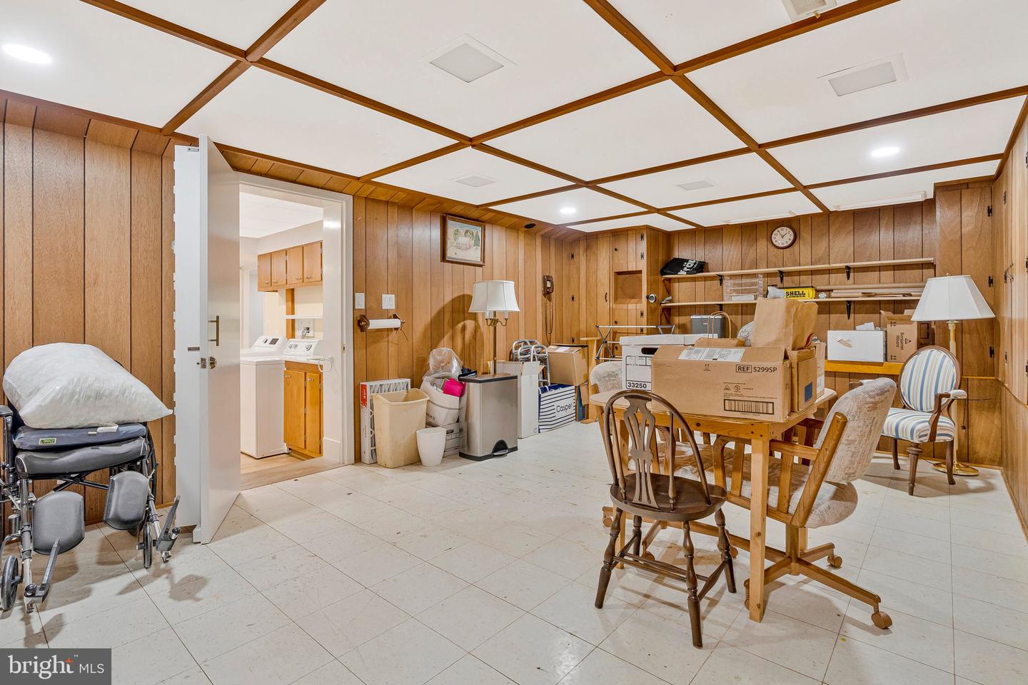 1441 COLLEEN LN, MCLEAN, Virginia 22101, 4 Bedrooms Bedrooms, ,3 BathroomsBathrooms,Residential,For sale,1441 COLLEEN LN,VAFX2246206 MLS # VAFX2246206