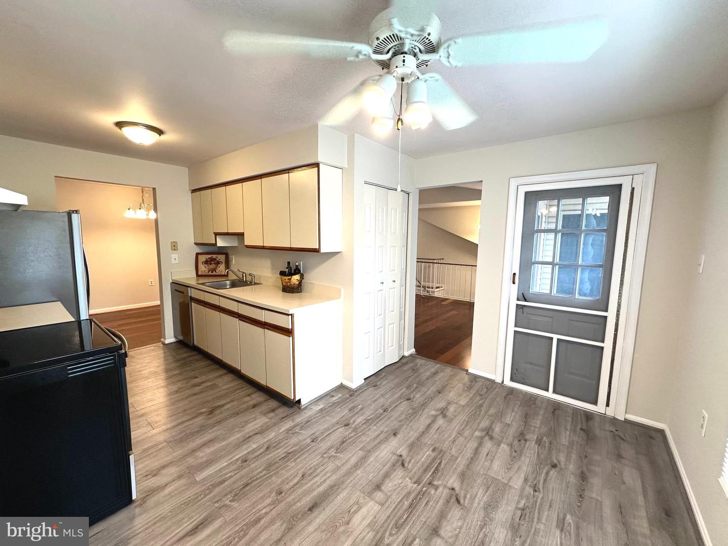 10407 PARADISE, MANASSAS, Virginia 20109, 2 Bedrooms Bedrooms, ,2 BathroomsBathrooms,Residential,For sale,10407 PARADISE,VAPW2096628 MLS # VAPW2096628