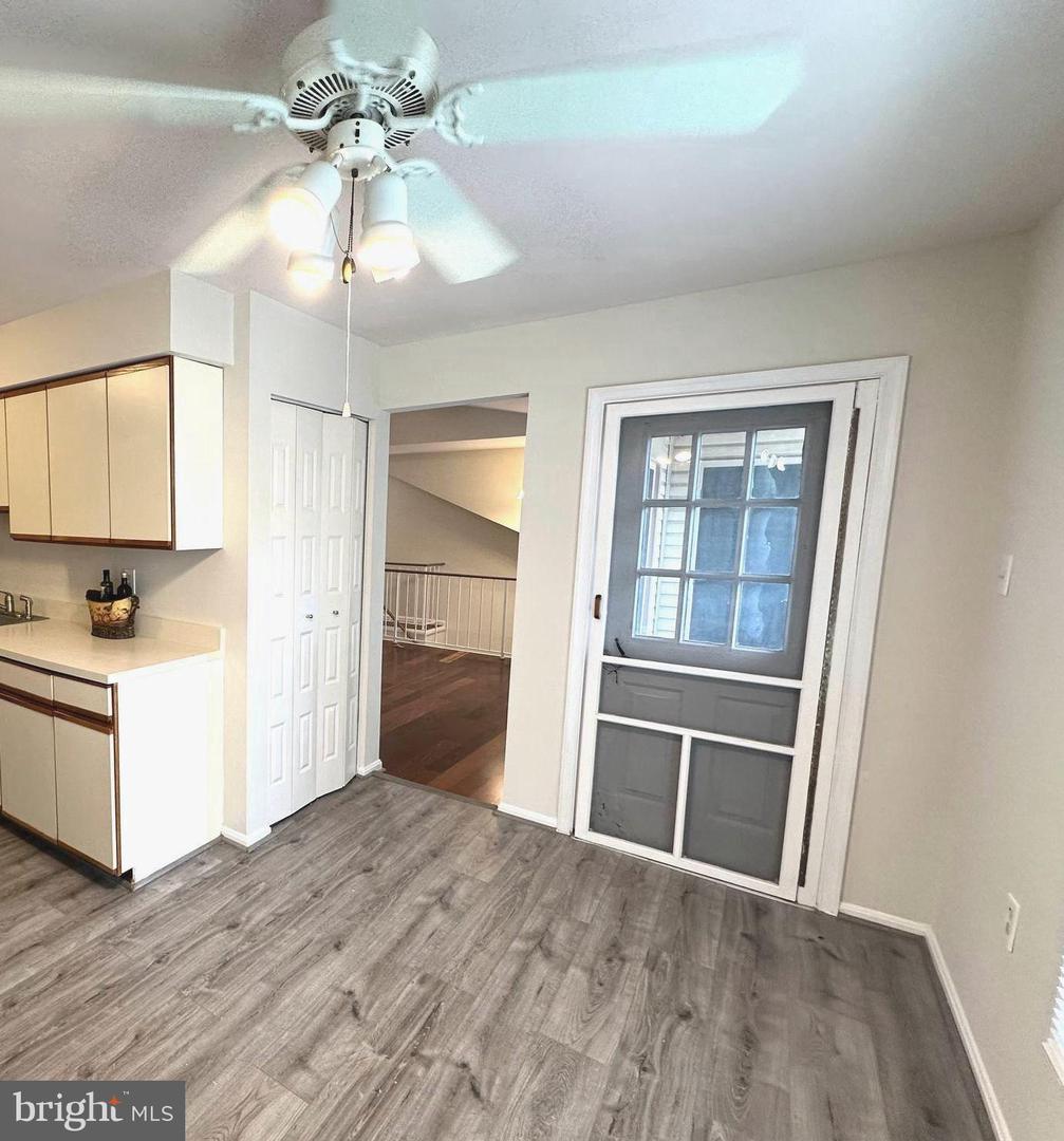 10407 PARADISE, MANASSAS, Virginia 20109, 2 Bedrooms Bedrooms, ,2 BathroomsBathrooms,Residential,For sale,10407 PARADISE,VAPW2096628 MLS # VAPW2096628