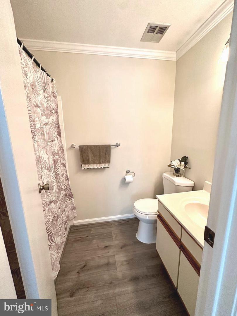 10407 PARADISE, MANASSAS, Virginia 20109, 2 Bedrooms Bedrooms, ,2 BathroomsBathrooms,Residential,For sale,10407 PARADISE,VAPW2096628 MLS # VAPW2096628