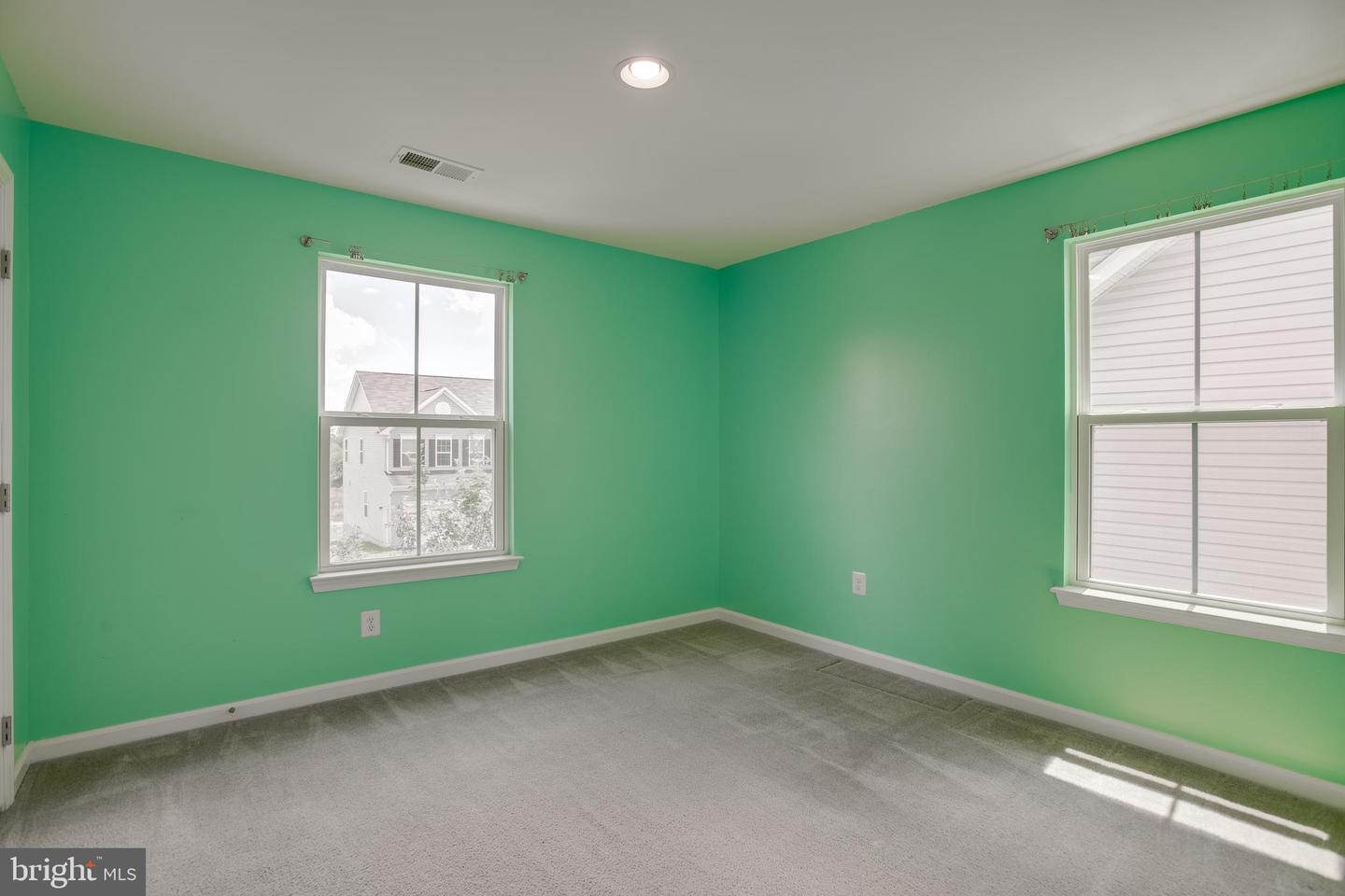 2032 MAGNOLIA CIR, CULPEPER, Virginia 22701, 5 Bedrooms Bedrooms, ,2 BathroomsBathrooms,Residential,For sale,2032 MAGNOLIA CIR,VACU2010756 MLS # VACU2010756