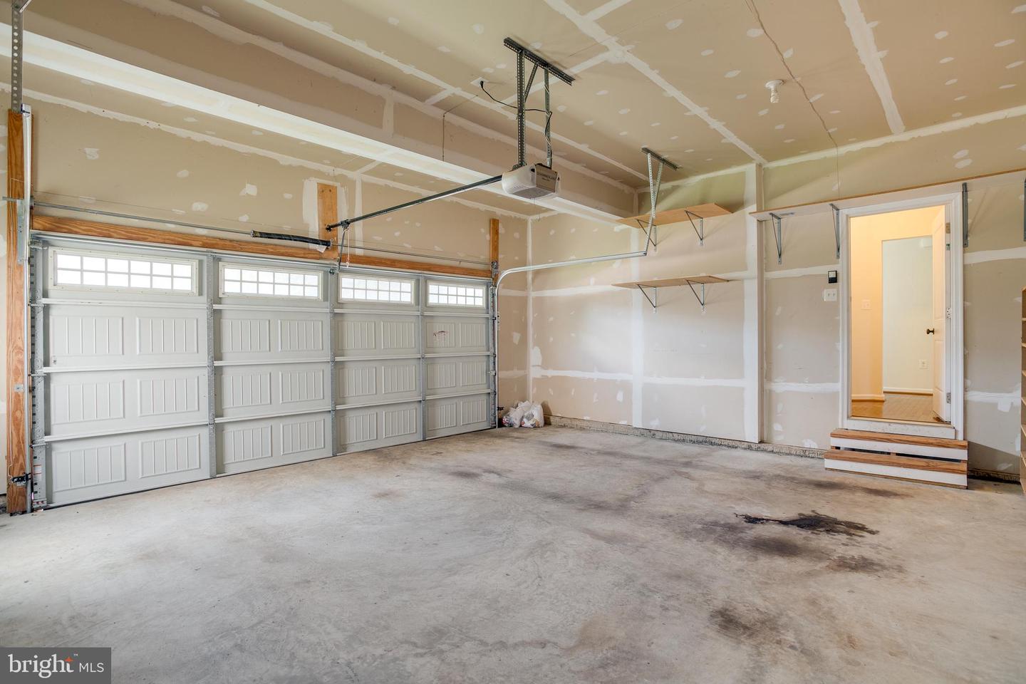 2032 MAGNOLIA CIR, CULPEPER, Virginia 22701, 5 Bedrooms Bedrooms, ,2 BathroomsBathrooms,Residential,For sale,2032 MAGNOLIA CIR,VACU2010756 MLS # VACU2010756