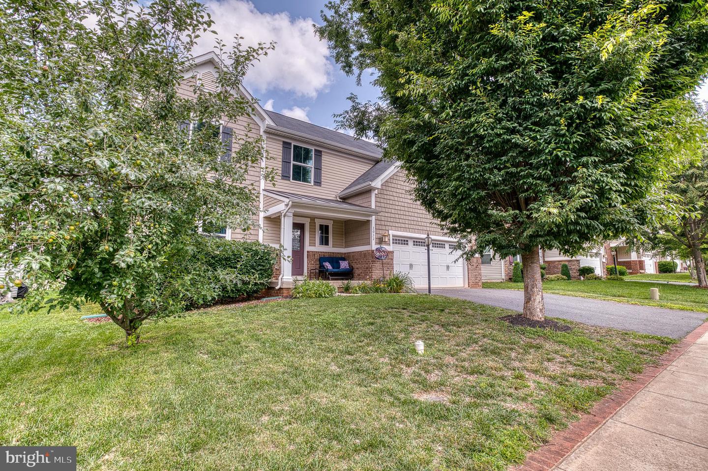 2032 MAGNOLIA CIR, CULPEPER, Virginia 22701, 5 Bedrooms Bedrooms, ,2 BathroomsBathrooms,Residential,For sale,2032 MAGNOLIA CIR,VACU2010756 MLS # VACU2010756