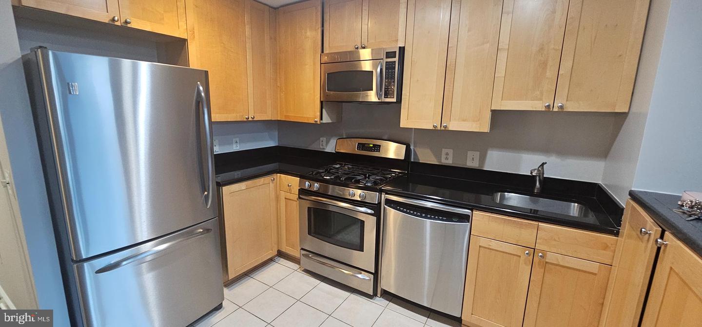 3600 S GLEBE RD #330W, ARLINGTON, Virginia 22202, 1 Bedroom Bedrooms, ,1 BathroomBathrooms,Residential,For sale,3600 S GLEBE RD #330W,VAAR2059158 MLS # VAAR2059158