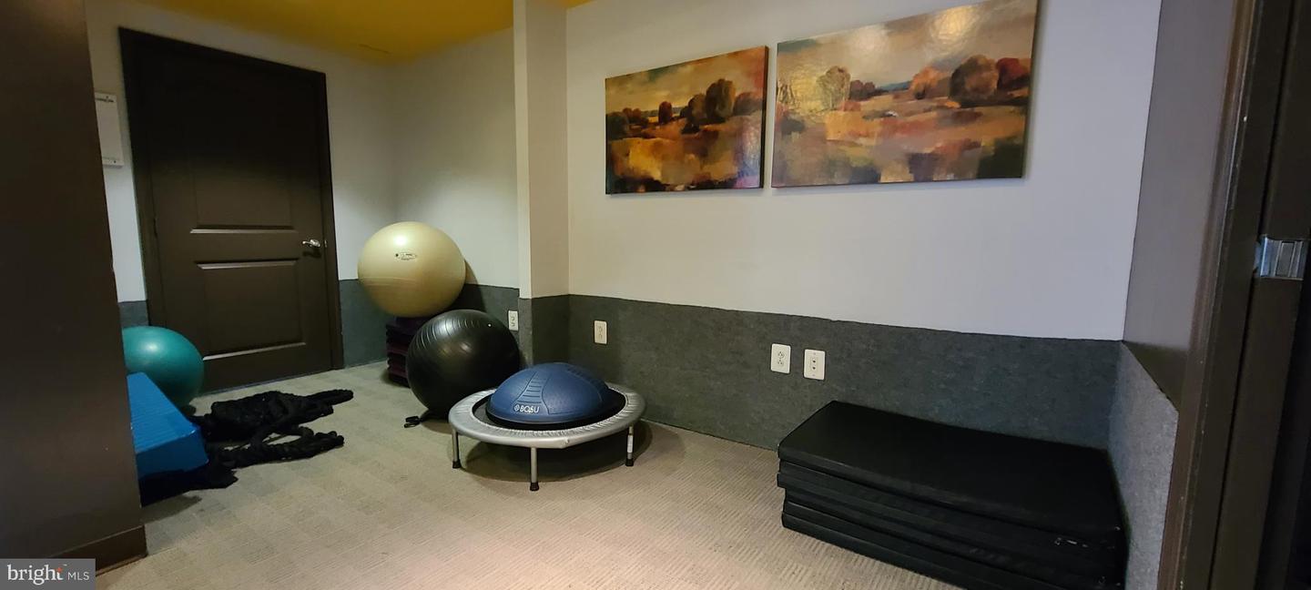 3600 S GLEBE RD #330W, ARLINGTON, Virginia 22202, 1 Bedroom Bedrooms, ,1 BathroomBathrooms,Residential,For sale,3600 S GLEBE RD #330W,VAAR2059158 MLS # VAAR2059158