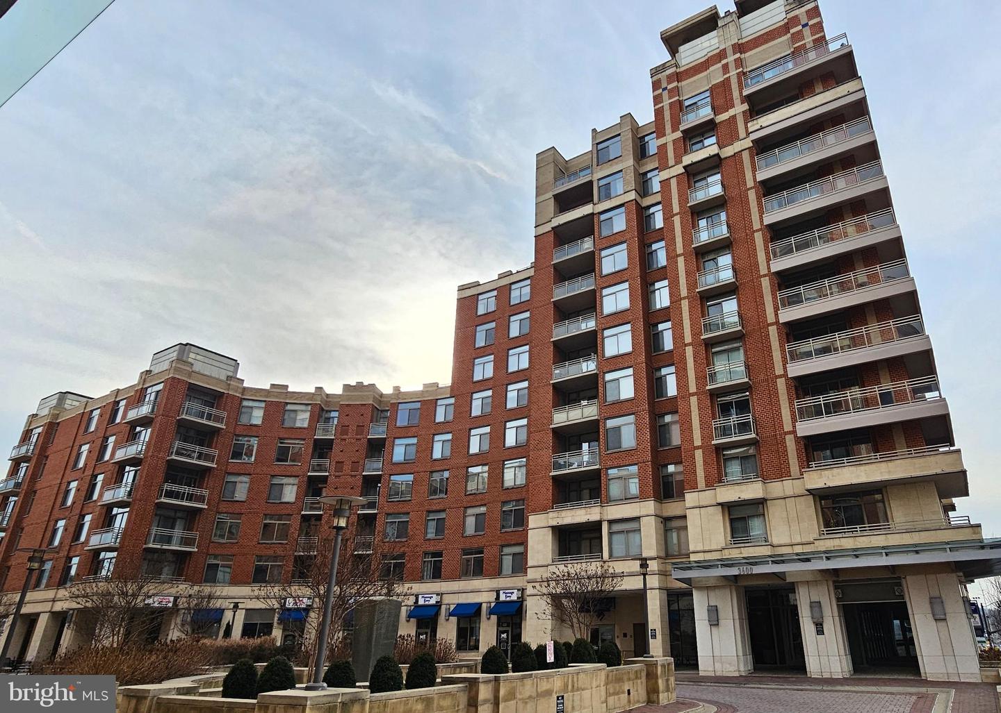 3600 S GLEBE RD #330W, ARLINGTON, Virginia 22202, 1 Bedroom Bedrooms, ,1 BathroomBathrooms,Residential,For sale,3600 S GLEBE RD #330W,VAAR2059158 MLS # VAAR2059158