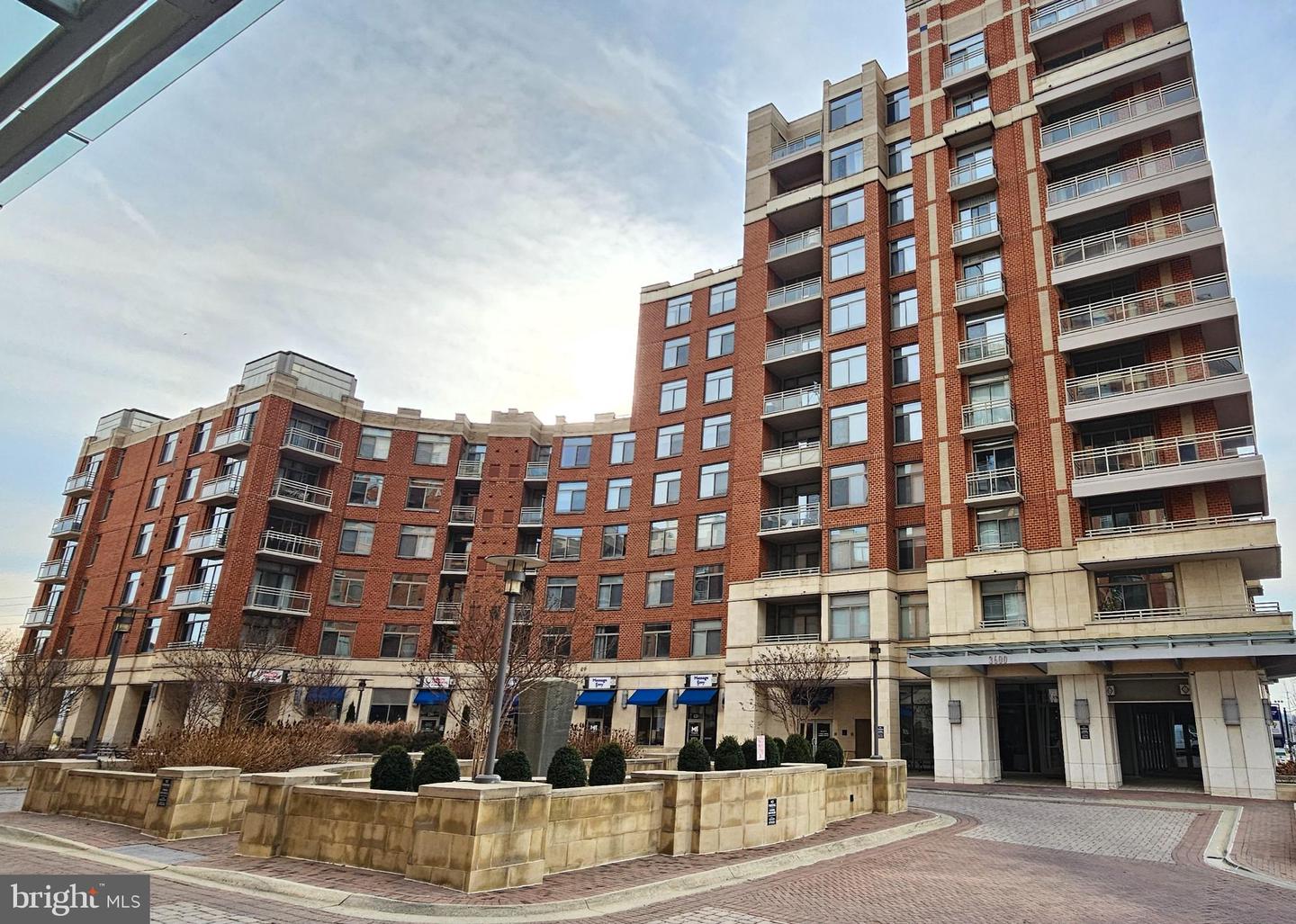 3600 S GLEBE RD #330W, ARLINGTON, Virginia 22202, 1 Bedroom Bedrooms, ,1 BathroomBathrooms,Residential,For sale,3600 S GLEBE RD #330W,VAAR2059158 MLS # VAAR2059158