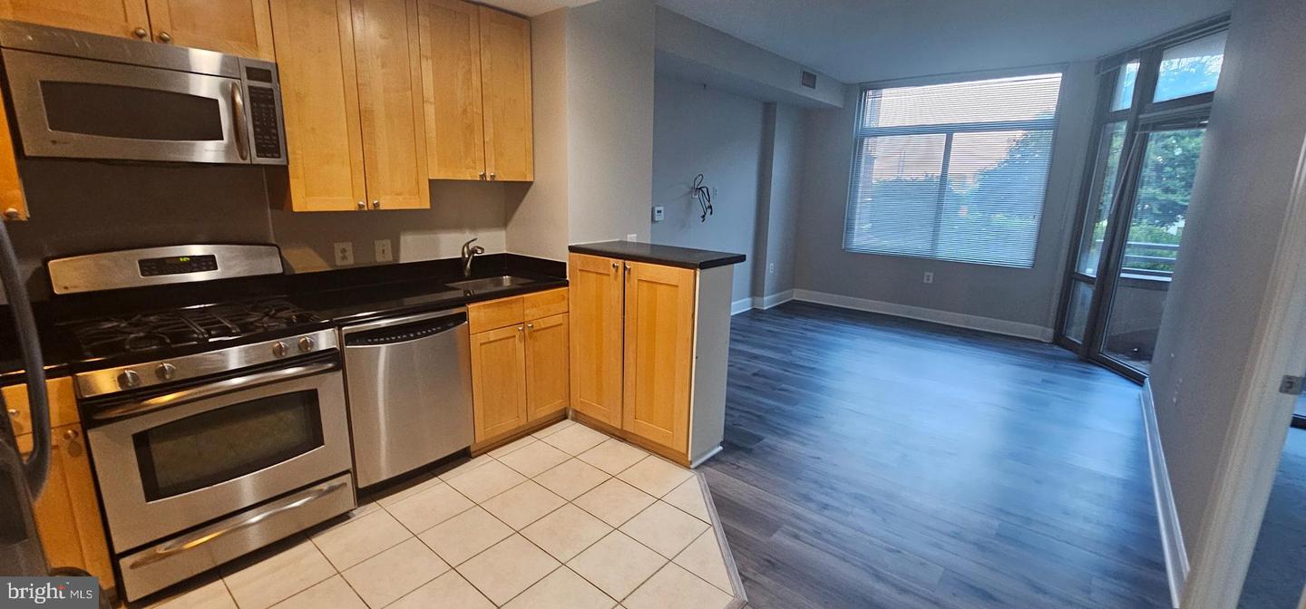 3600 S GLEBE RD #330W, ARLINGTON, Virginia 22202, 1 Bedroom Bedrooms, ,1 BathroomBathrooms,Residential,For sale,3600 S GLEBE RD #330W,VAAR2059158 MLS # VAAR2059158