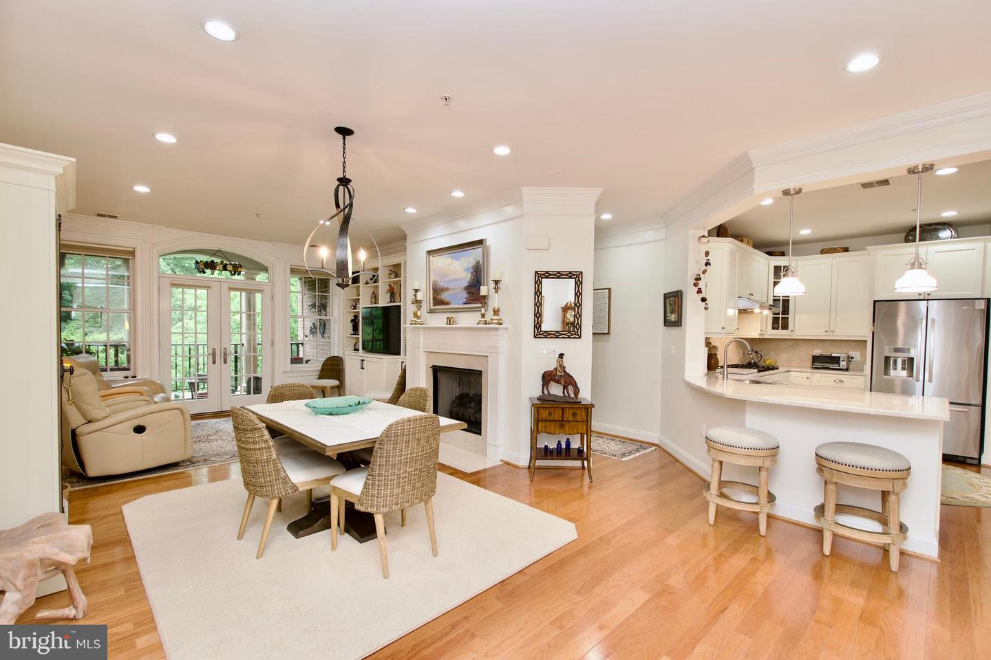 1781 CHAIN BRIDGE RD #302, MCLEAN, Virginia 22102, 2 Bedrooms Bedrooms, ,2 BathroomsBathrooms,Residential,For sale,1781 CHAIN BRIDGE RD #302,VAFX2247406 MLS # VAFX2247406