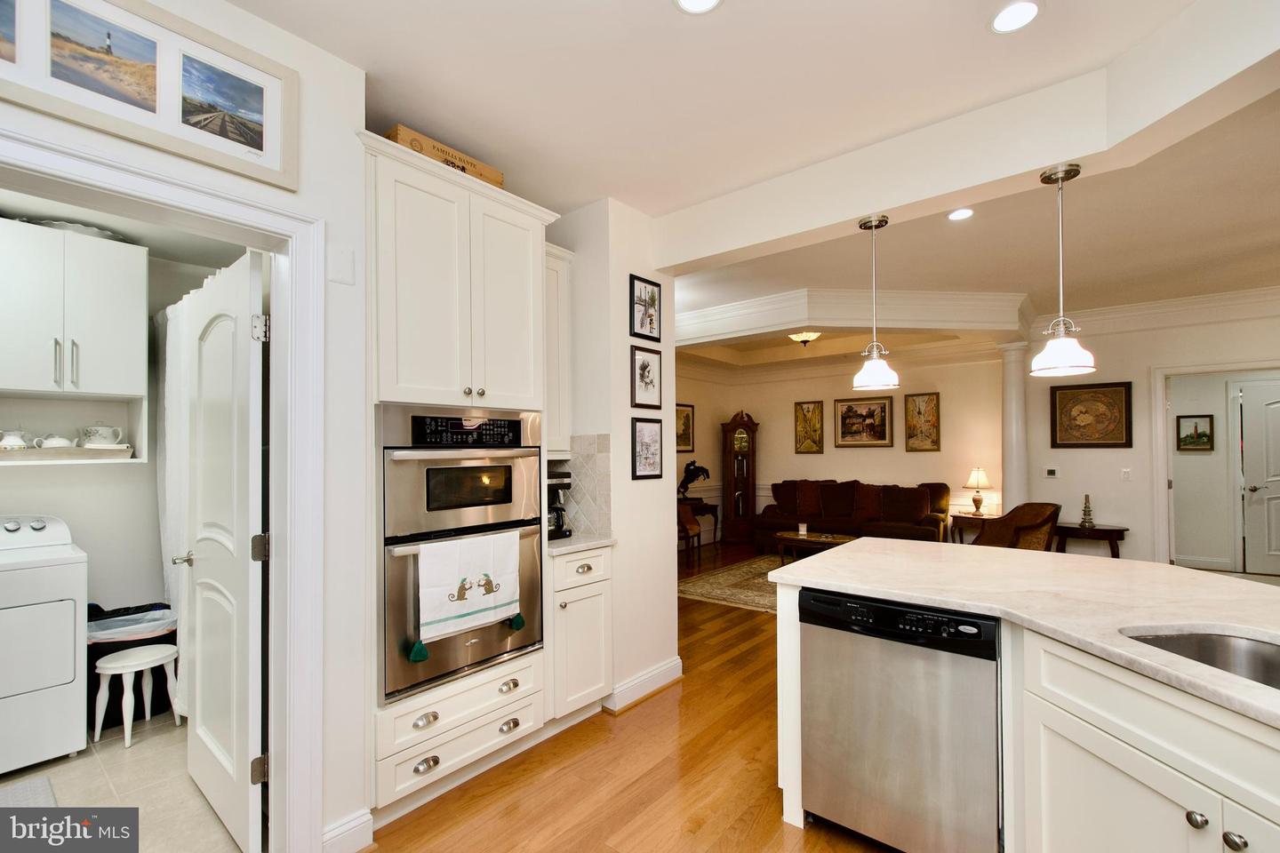 1781 CHAIN BRIDGE RD #302, MCLEAN, Virginia 22102, 2 Bedrooms Bedrooms, ,2 BathroomsBathrooms,Residential,For sale,1781 CHAIN BRIDGE RD #302,VAFX2247406 MLS # VAFX2247406