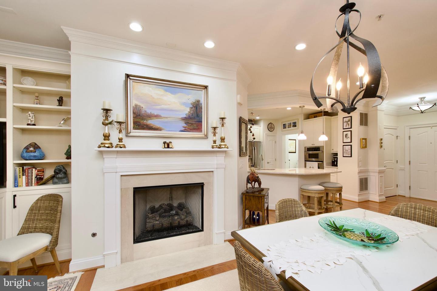 1781 CHAIN BRIDGE RD #302, MCLEAN, Virginia 22102, 2 Bedrooms Bedrooms, ,2 BathroomsBathrooms,Residential,For sale,1781 CHAIN BRIDGE RD #302,VAFX2247406 MLS # VAFX2247406