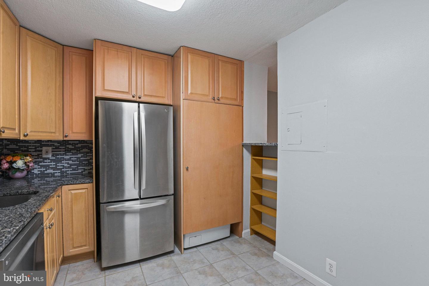 8350 GREENSBORO DR #203, MCLEAN, Virginia 22102, 2 Bedrooms Bedrooms, ,2 BathroomsBathrooms,Residential,For sale,8350 GREENSBORO DR #203,VAFX2248820 MLS # VAFX2248820