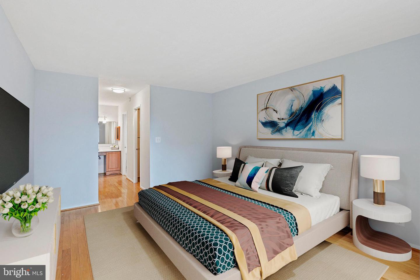 8350 GREENSBORO DR #203, MCLEAN, Virginia 22102, 2 Bedrooms Bedrooms, ,2 BathroomsBathrooms,Residential,For sale,8350 GREENSBORO DR #203,VAFX2248820 MLS # VAFX2248820