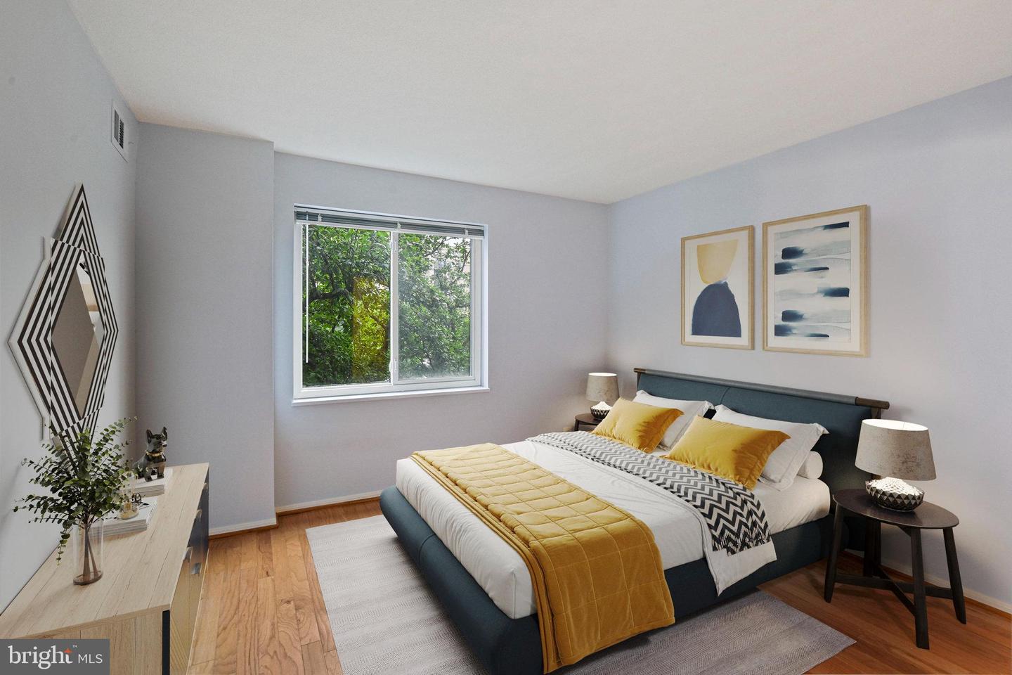 8350 GREENSBORO DR #203, MCLEAN, Virginia 22102, 2 Bedrooms Bedrooms, ,2 BathroomsBathrooms,Residential,For sale,8350 GREENSBORO DR #203,VAFX2248820 MLS # VAFX2248820