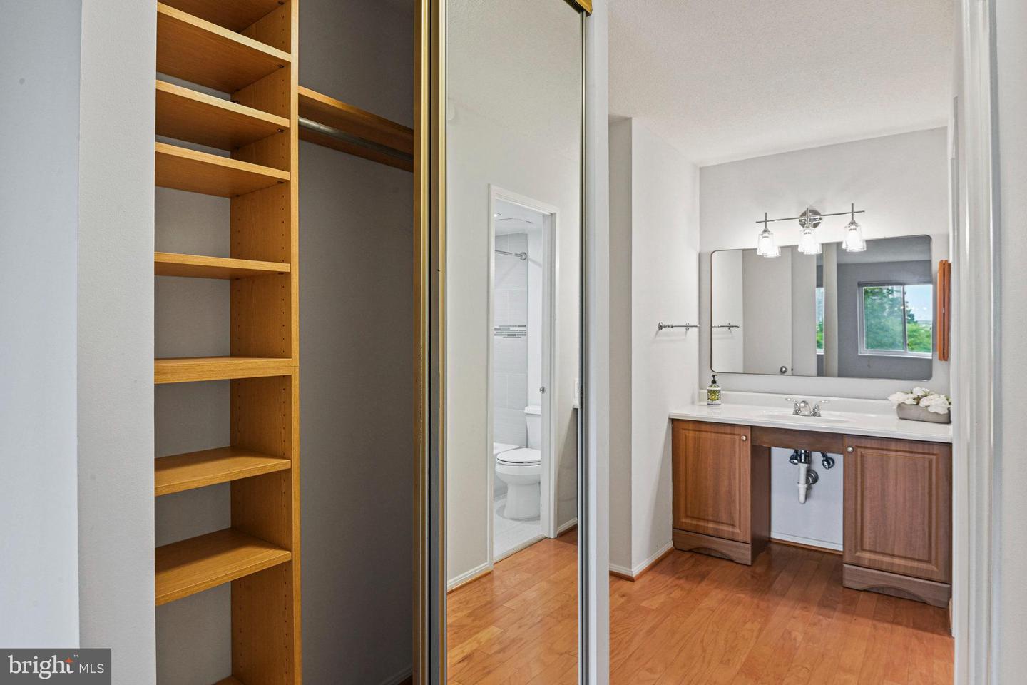 8350 GREENSBORO DR #203, MCLEAN, Virginia 22102, 2 Bedrooms Bedrooms, ,2 BathroomsBathrooms,Residential,For sale,8350 GREENSBORO DR #203,VAFX2248820 MLS # VAFX2248820