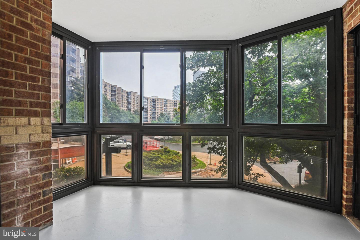 8350 GREENSBORO DR #203, MCLEAN, Virginia 22102, 2 Bedrooms Bedrooms, ,2 BathroomsBathrooms,Residential,For sale,8350 GREENSBORO DR #203,VAFX2248820 MLS # VAFX2248820