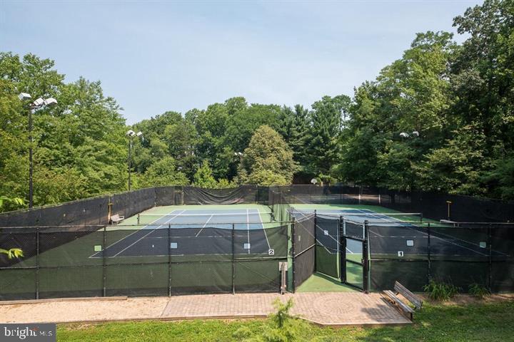 8350 GREENSBORO DR #203, MCLEAN, Virginia 22102, 2 Bedrooms Bedrooms, ,2 BathroomsBathrooms,Residential,For sale,8350 GREENSBORO DR #203,VAFX2248820 MLS # VAFX2248820