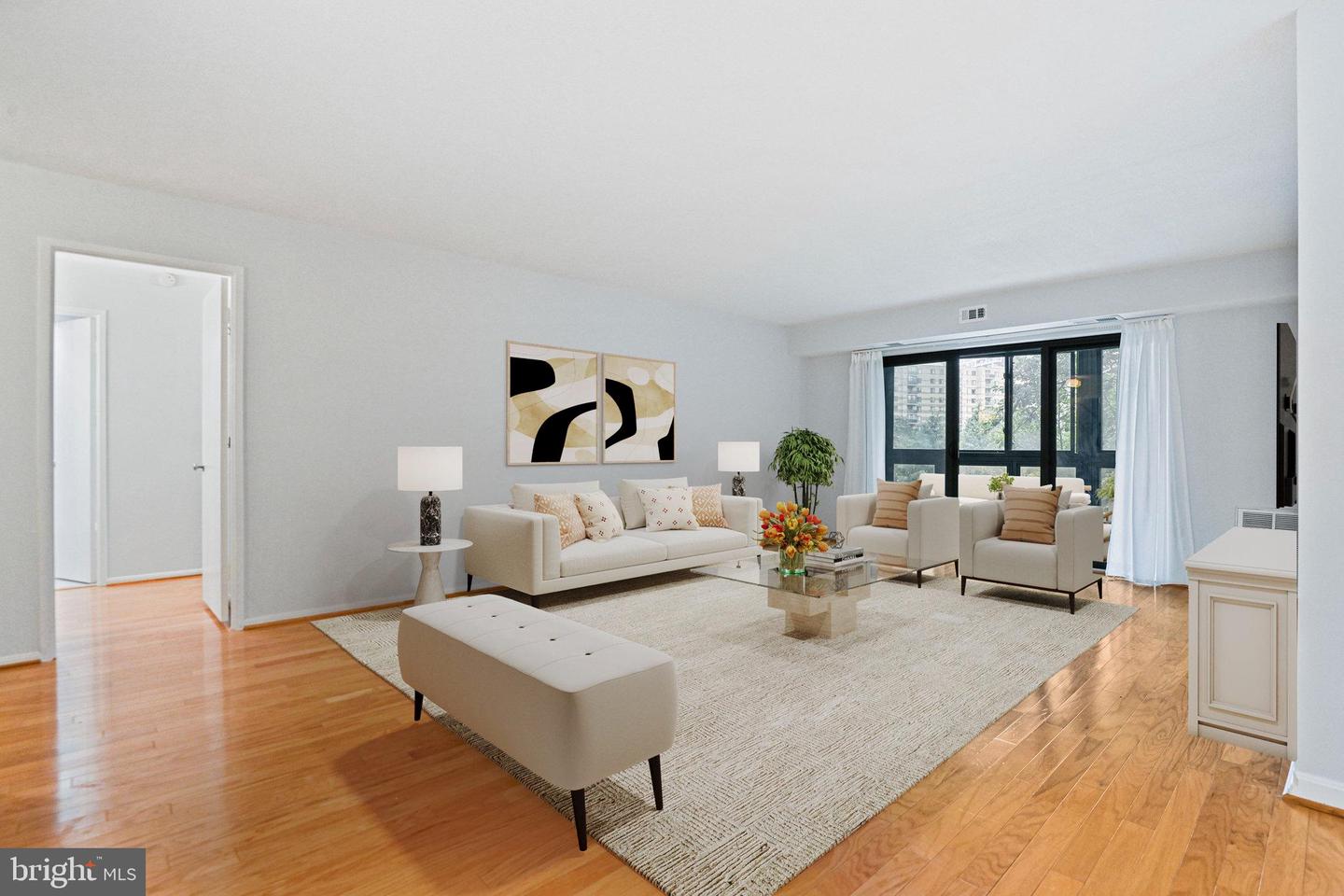 8350 GREENSBORO DR #203, MCLEAN, Virginia 22102, 2 Bedrooms Bedrooms, ,2 BathroomsBathrooms,Residential,For sale,8350 GREENSBORO DR #203,VAFX2248820 MLS # VAFX2248820