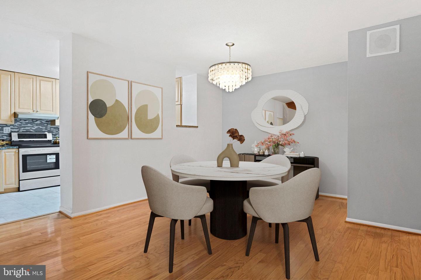 8350 GREENSBORO DR #203, MCLEAN, Virginia 22102, 2 Bedrooms Bedrooms, ,2 BathroomsBathrooms,Residential,For sale,8350 GREENSBORO DR #203,VAFX2248820 MLS # VAFX2248820