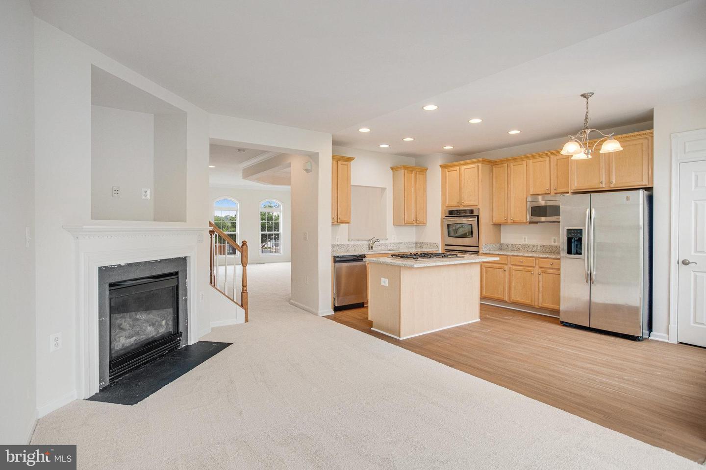 16349 FLOTSAM LN, WOODBRIDGE, Virginia 22191, 3 Bedrooms Bedrooms, ,3 BathroomsBathrooms,Residential,For sale,16349 FLOTSAM LN,VAPW2097394 MLS # VAPW2097394