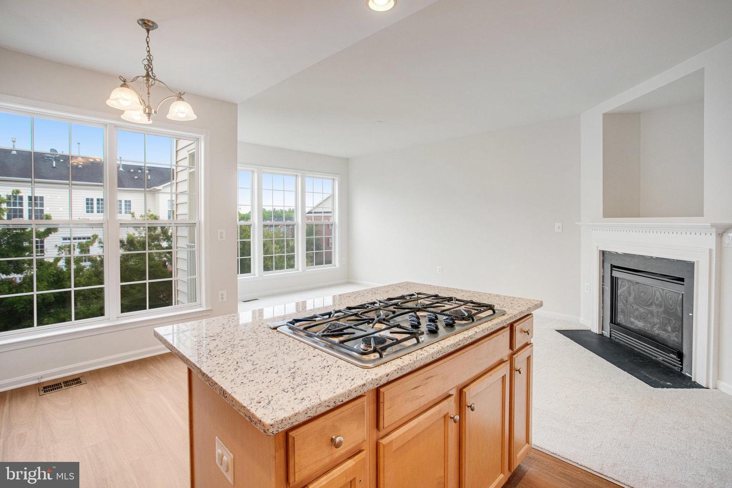 16349 FLOTSAM LN, WOODBRIDGE, Virginia 22191, 3 Bedrooms Bedrooms, ,3 BathroomsBathrooms,Residential,For sale,16349 FLOTSAM LN,VAPW2097394 MLS # VAPW2097394