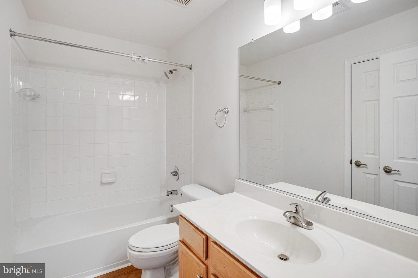 16349 FLOTSAM LN, WOODBRIDGE, Virginia 22191, 3 Bedrooms Bedrooms, ,3 BathroomsBathrooms,Residential,For sale,16349 FLOTSAM LN,VAPW2097394 MLS # VAPW2097394