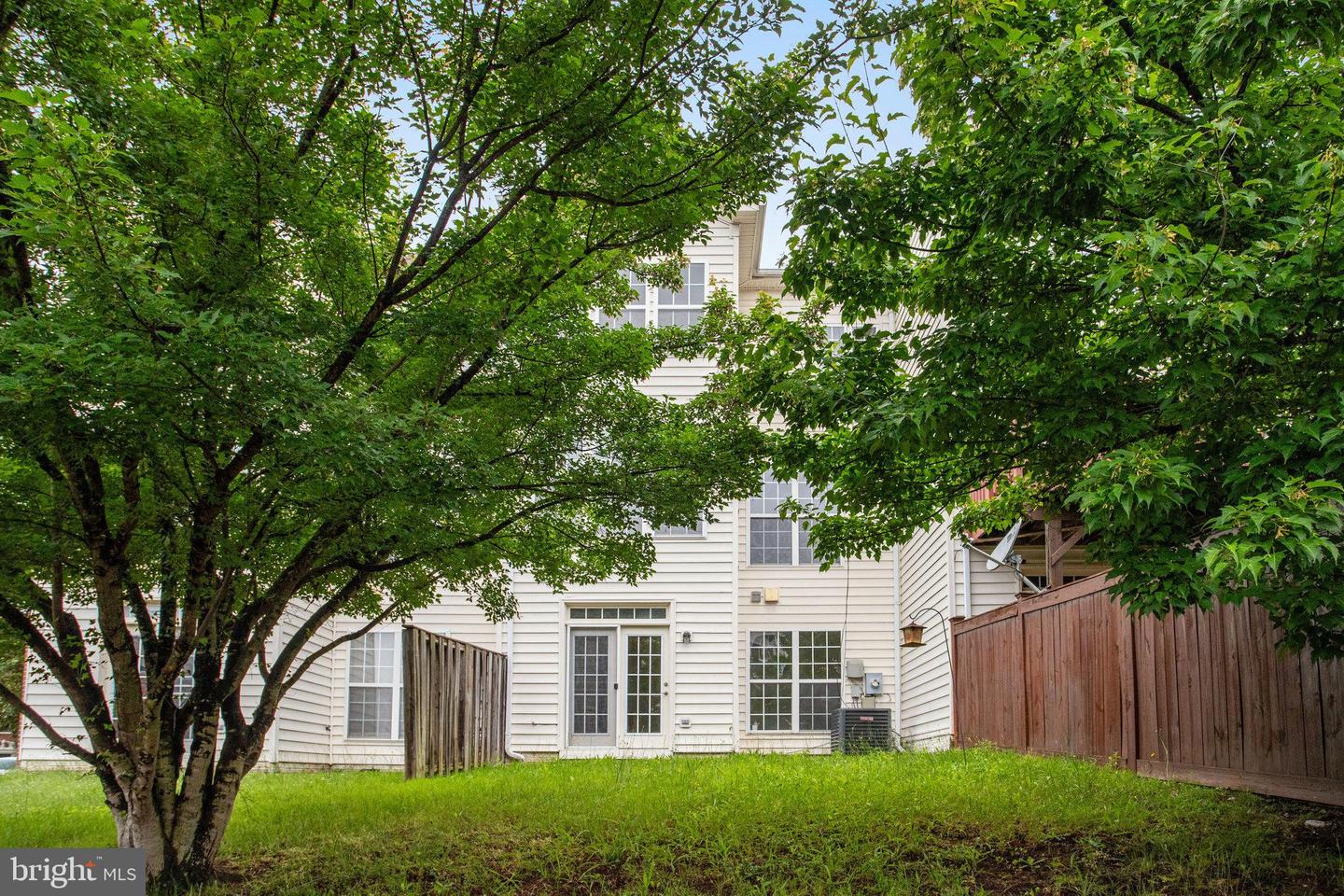 16349 FLOTSAM LN, WOODBRIDGE, Virginia 22191, 3 Bedrooms Bedrooms, ,3 BathroomsBathrooms,Residential,For sale,16349 FLOTSAM LN,VAPW2097394 MLS # VAPW2097394