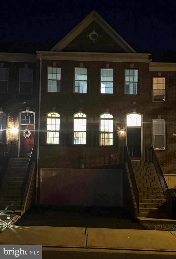 16349 FLOTSAM LN, WOODBRIDGE, Virginia 22191, 3 Bedrooms Bedrooms, ,3 BathroomsBathrooms,Residential,For sale,16349 FLOTSAM LN,VAPW2097394 MLS # VAPW2097394