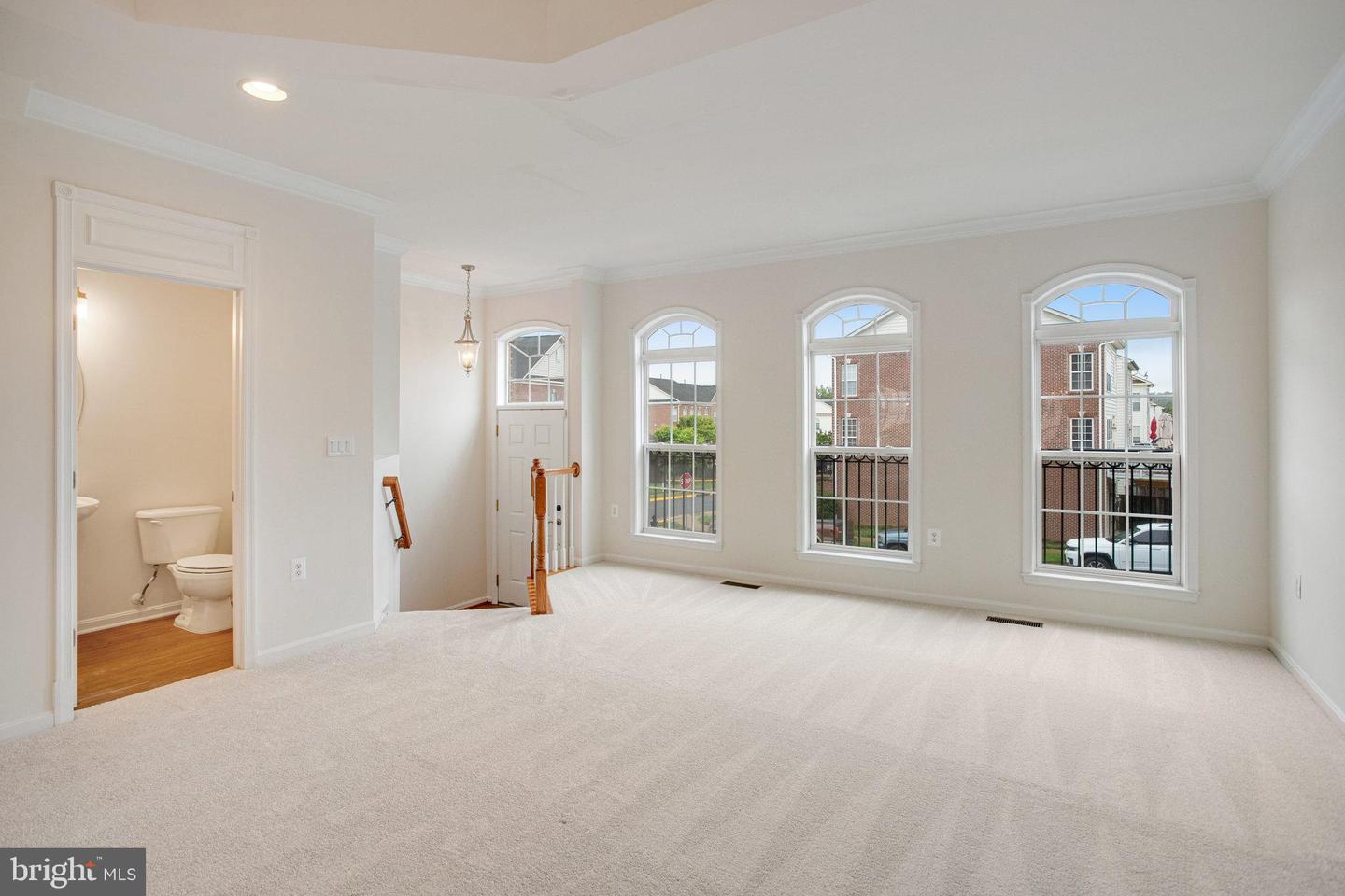 16349 FLOTSAM LN, WOODBRIDGE, Virginia 22191, 3 Bedrooms Bedrooms, ,3 BathroomsBathrooms,Residential,For sale,16349 FLOTSAM LN,VAPW2097394 MLS # VAPW2097394