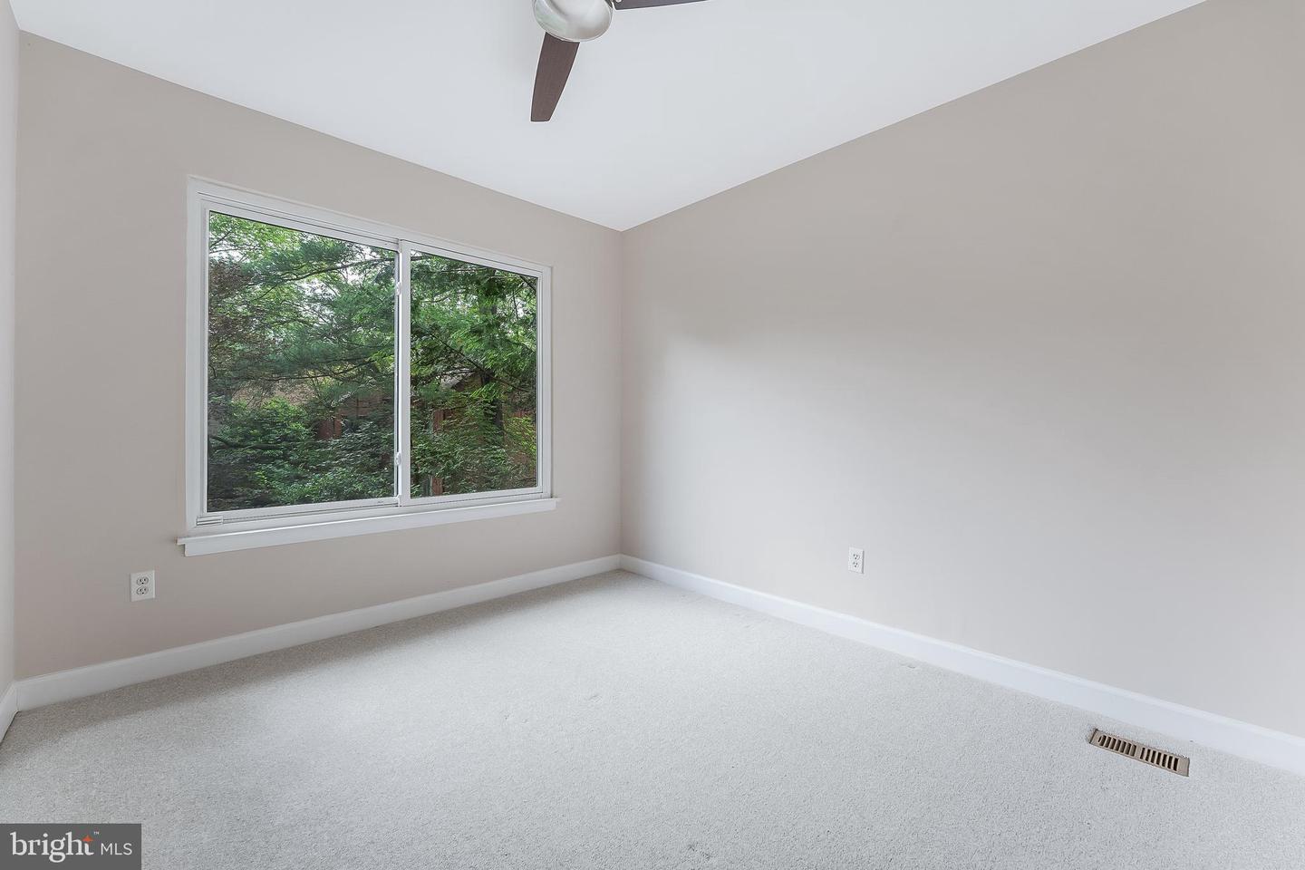 10909 KNIGHTS BRIDGE CT, RESTON, Virginia 20190, 4 Bedrooms Bedrooms, ,3 BathroomsBathrooms,Residential,For sale,10909 KNIGHTS BRIDGE CT,VAFX2248834 MLS # VAFX2248834