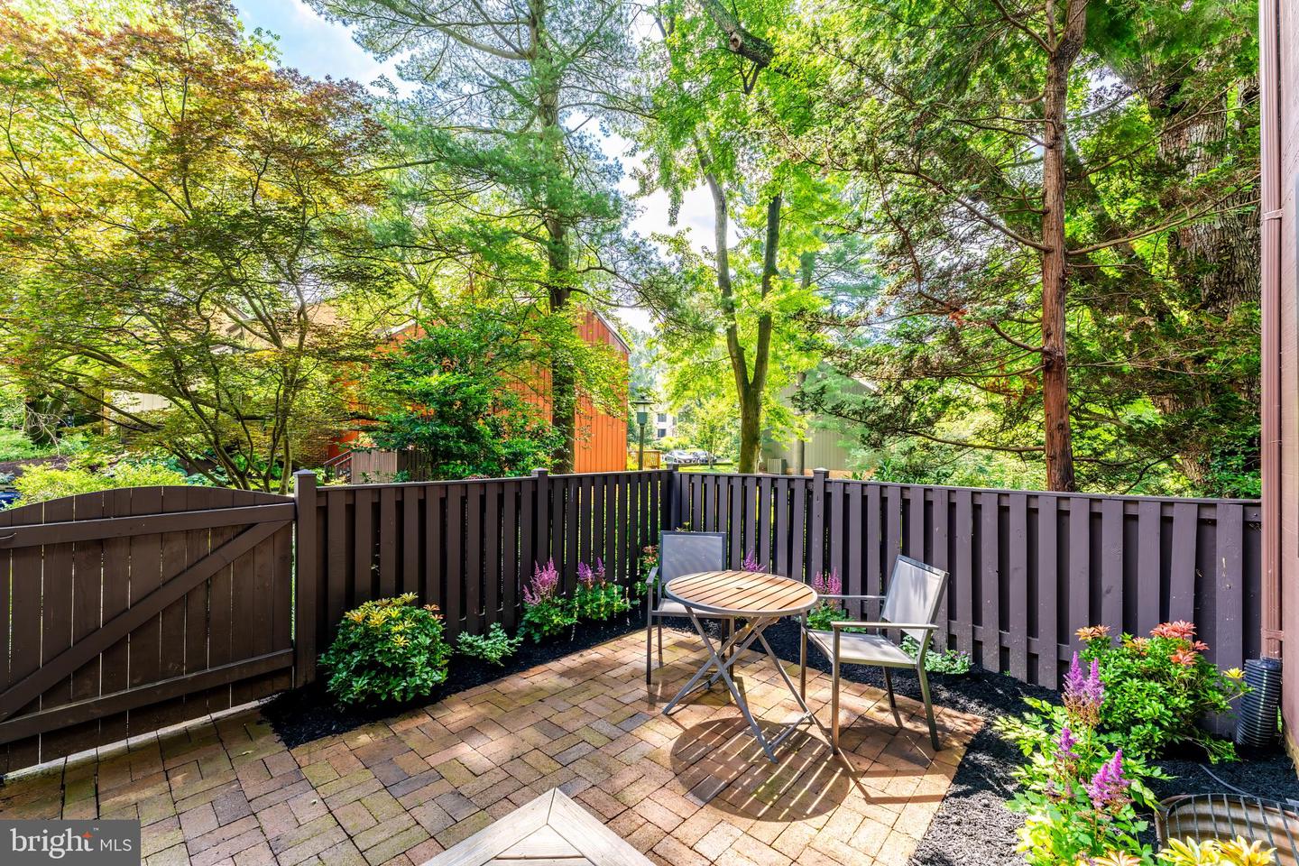 10909 KNIGHTS BRIDGE CT, RESTON, Virginia 20190, 4 Bedrooms Bedrooms, ,3 BathroomsBathrooms,Residential,For sale,10909 KNIGHTS BRIDGE CT,VAFX2248834 MLS # VAFX2248834