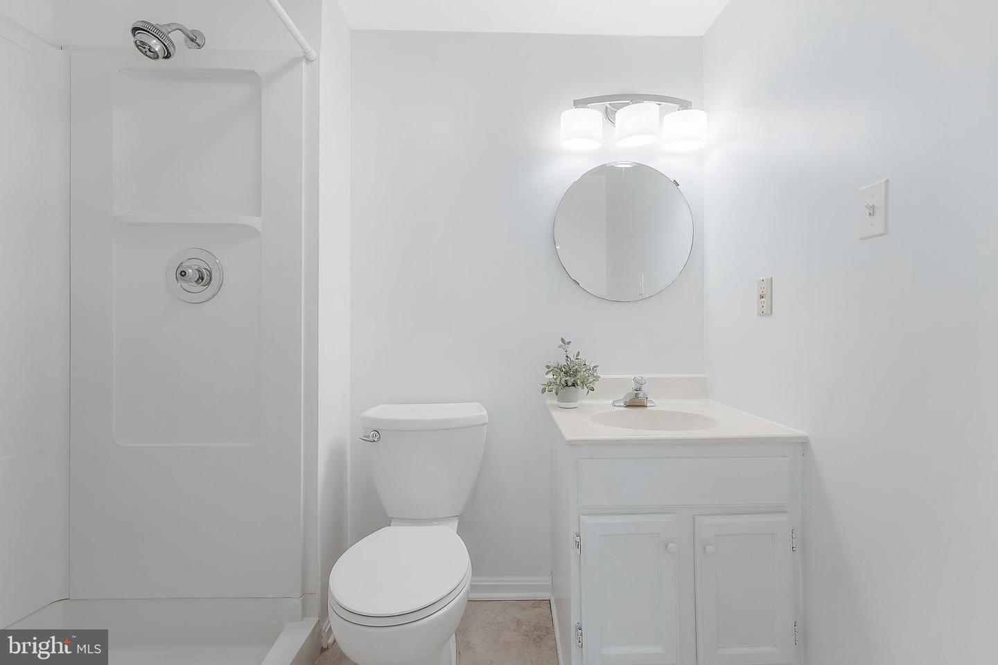 10909 KNIGHTS BRIDGE CT, RESTON, Virginia 20190, 4 Bedrooms Bedrooms, ,3 BathroomsBathrooms,Residential,For sale,10909 KNIGHTS BRIDGE CT,VAFX2248834 MLS # VAFX2248834