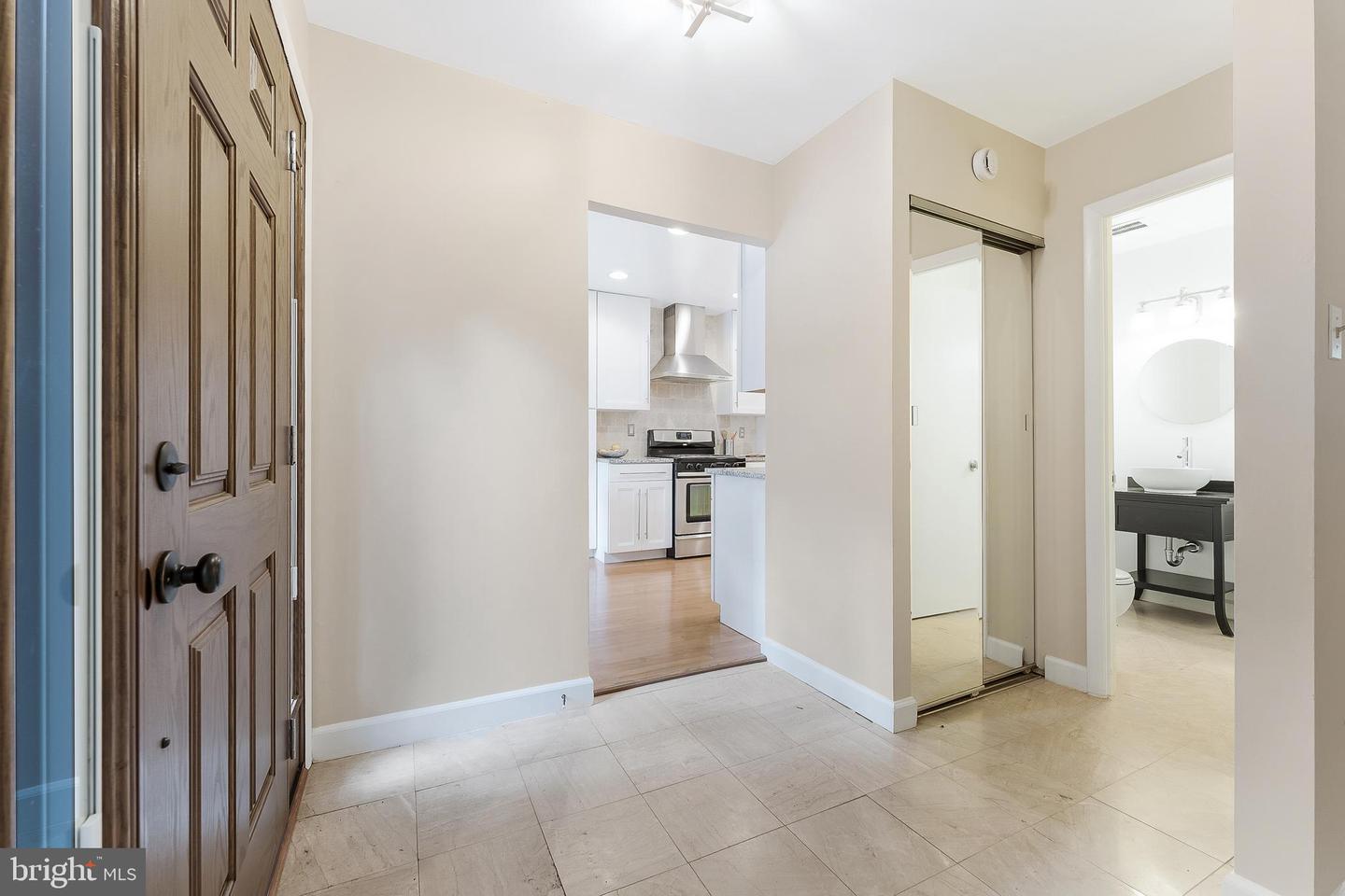 10909 KNIGHTS BRIDGE CT, RESTON, Virginia 20190, 4 Bedrooms Bedrooms, ,3 BathroomsBathrooms,Residential,For sale,10909 KNIGHTS BRIDGE CT,VAFX2248834 MLS # VAFX2248834