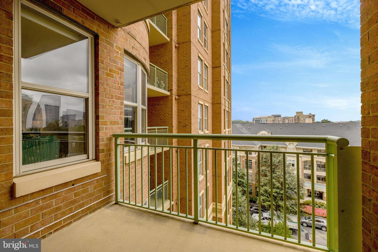 11776 STRATFORD HOUSE PL #601, RESTON, Virginia 20190, 2 Bedrooms Bedrooms, ,2 BathroomsBathrooms,Residential,For sale,11776 STRATFORD HOUSE PL #601,VAFX2248852 MLS # VAFX2248852